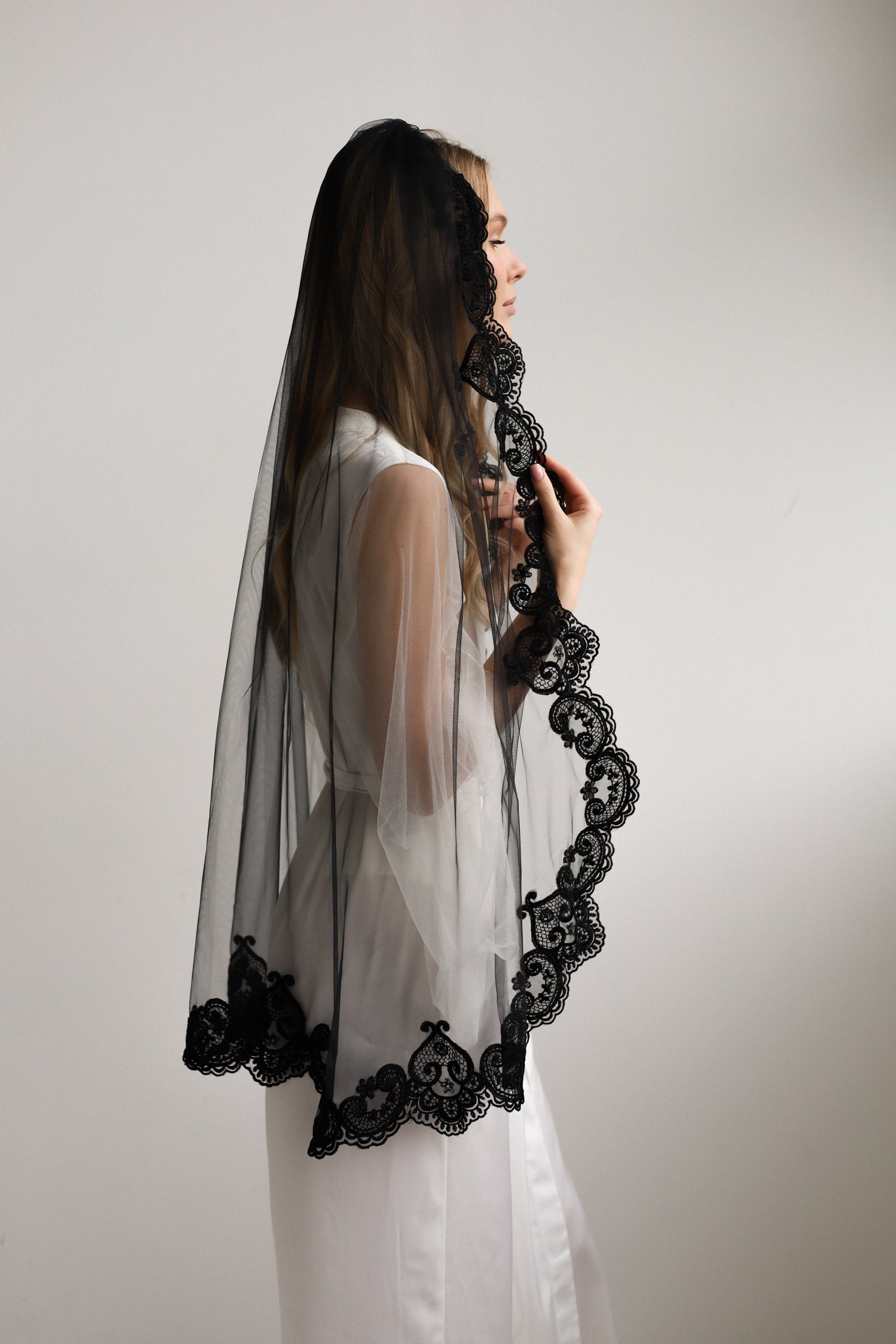 ALICE WEDDING VEIL - MariaVeils