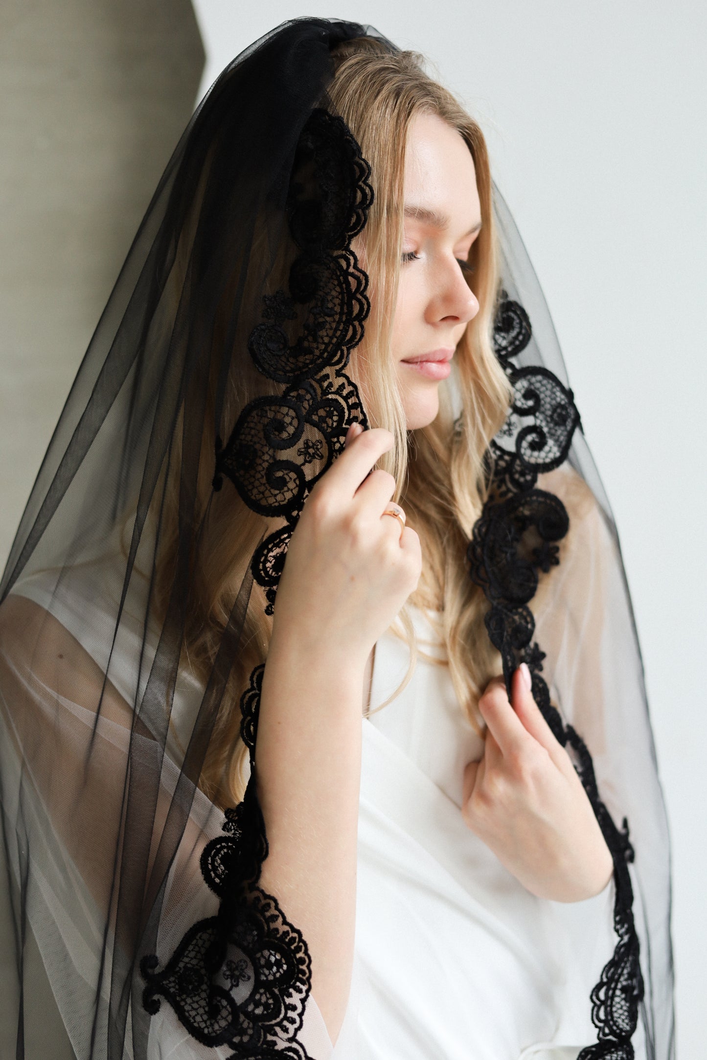 ALICE WEDDING VEIL - MariaVeils