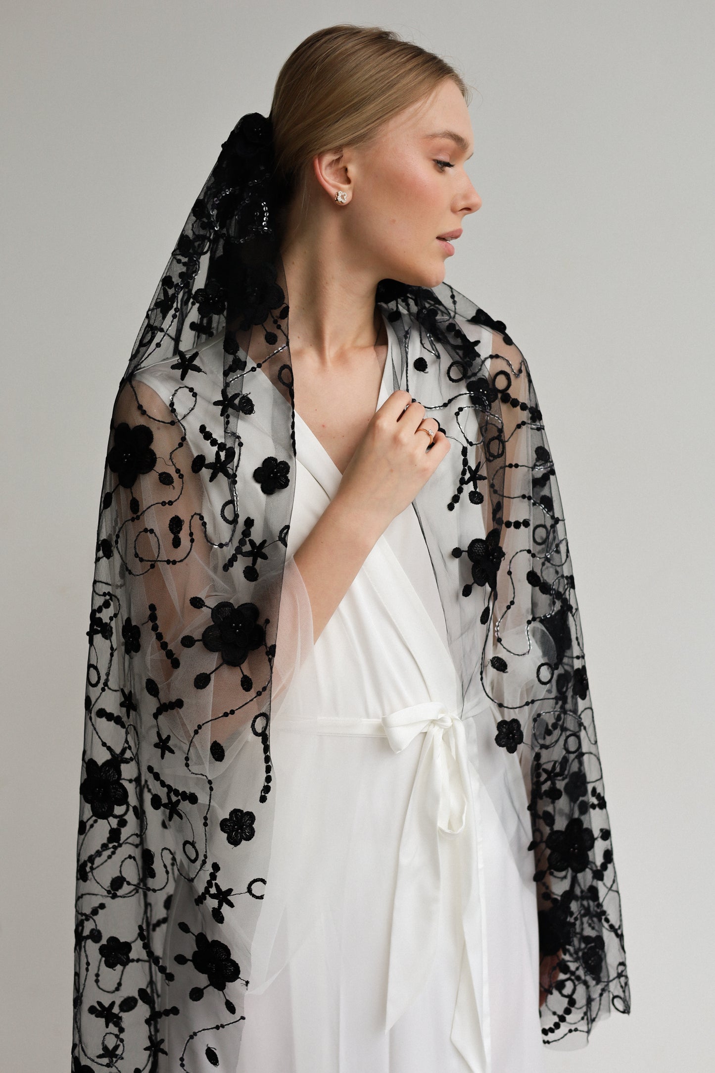 CHLOE WEDDING VEIL - MariaVeils