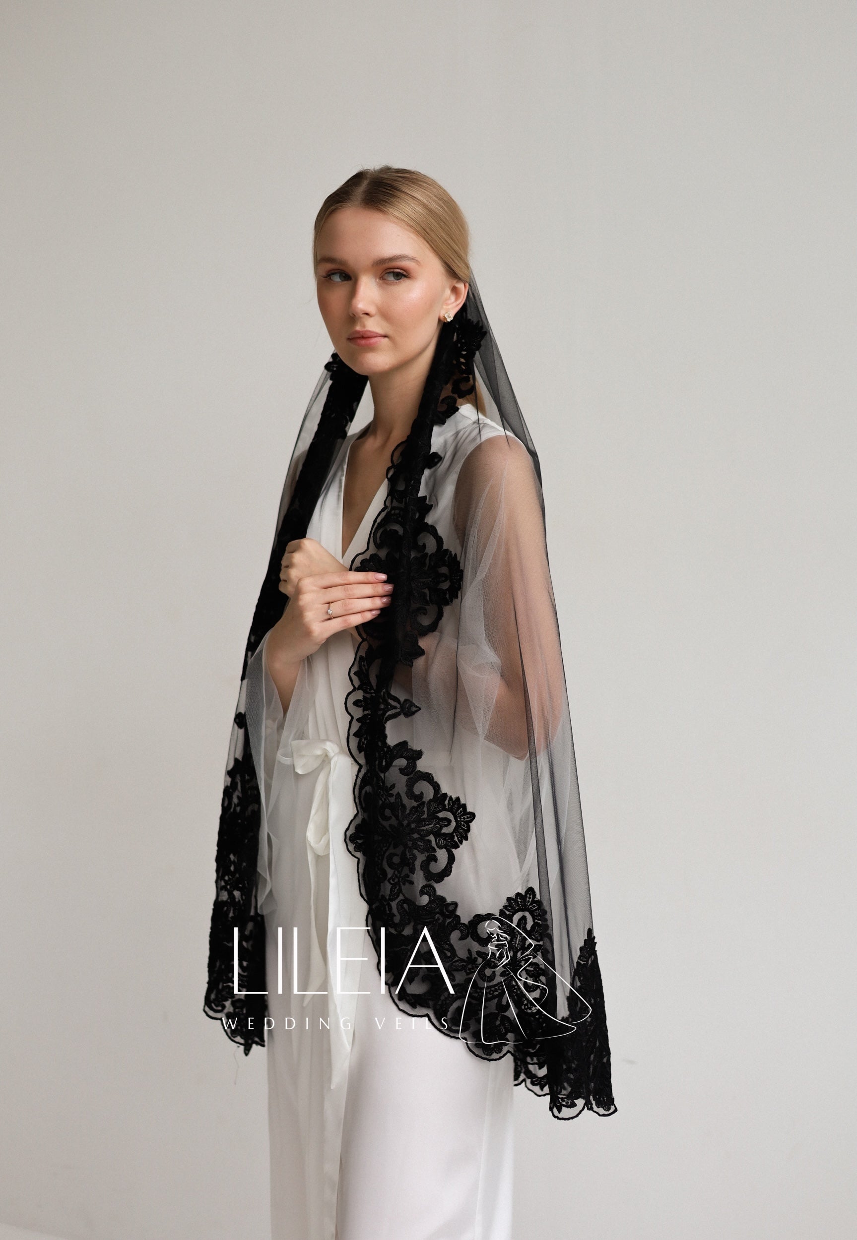 AMELIA WEDDING VEIL - MariaVeils