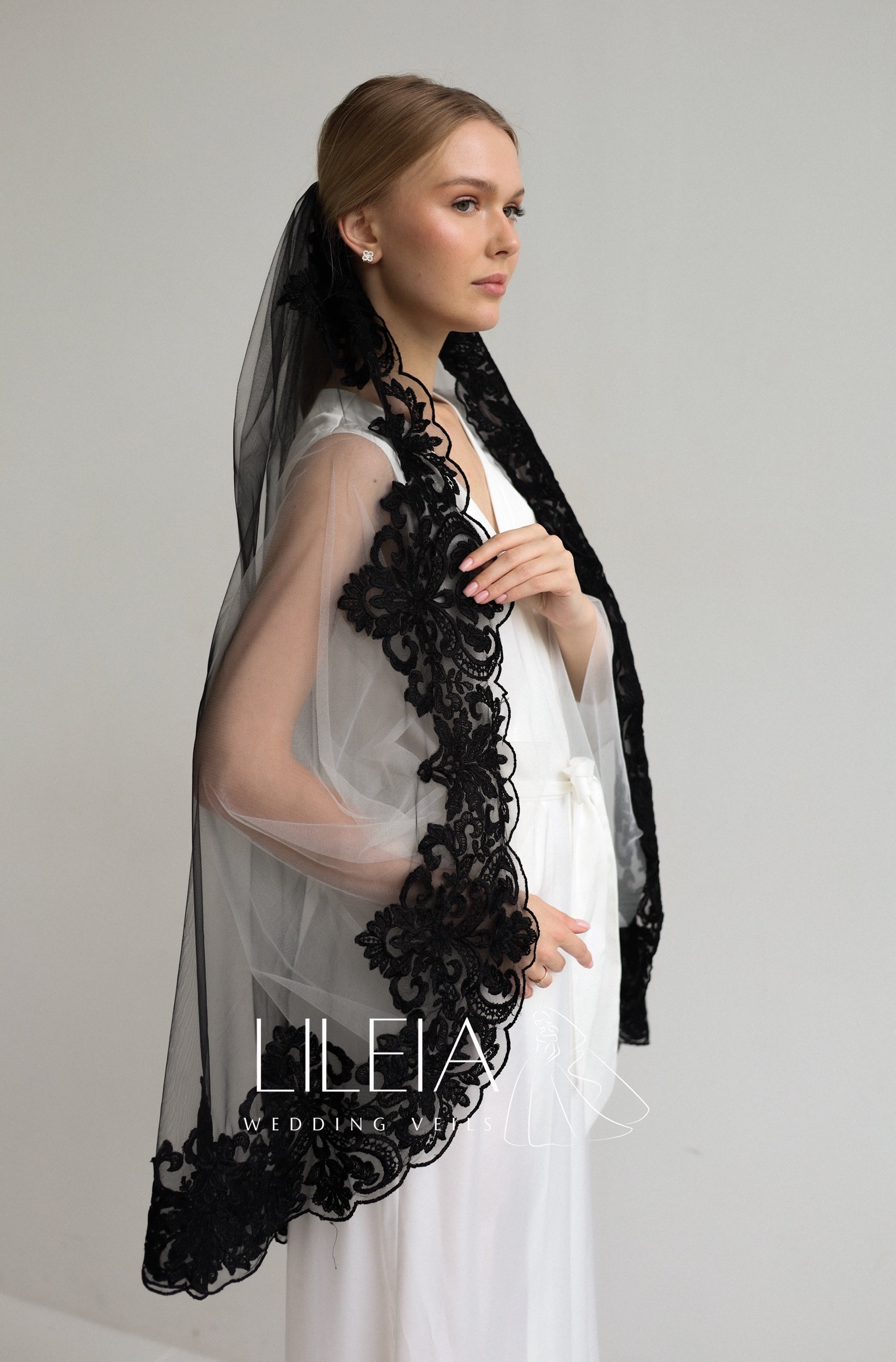 AMELIA WEDDING VEIL - MariaVeils