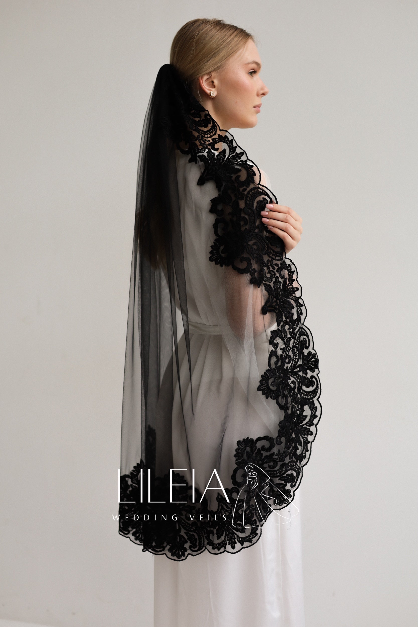 AMELIA WEDDING VEIL - MariaVeils