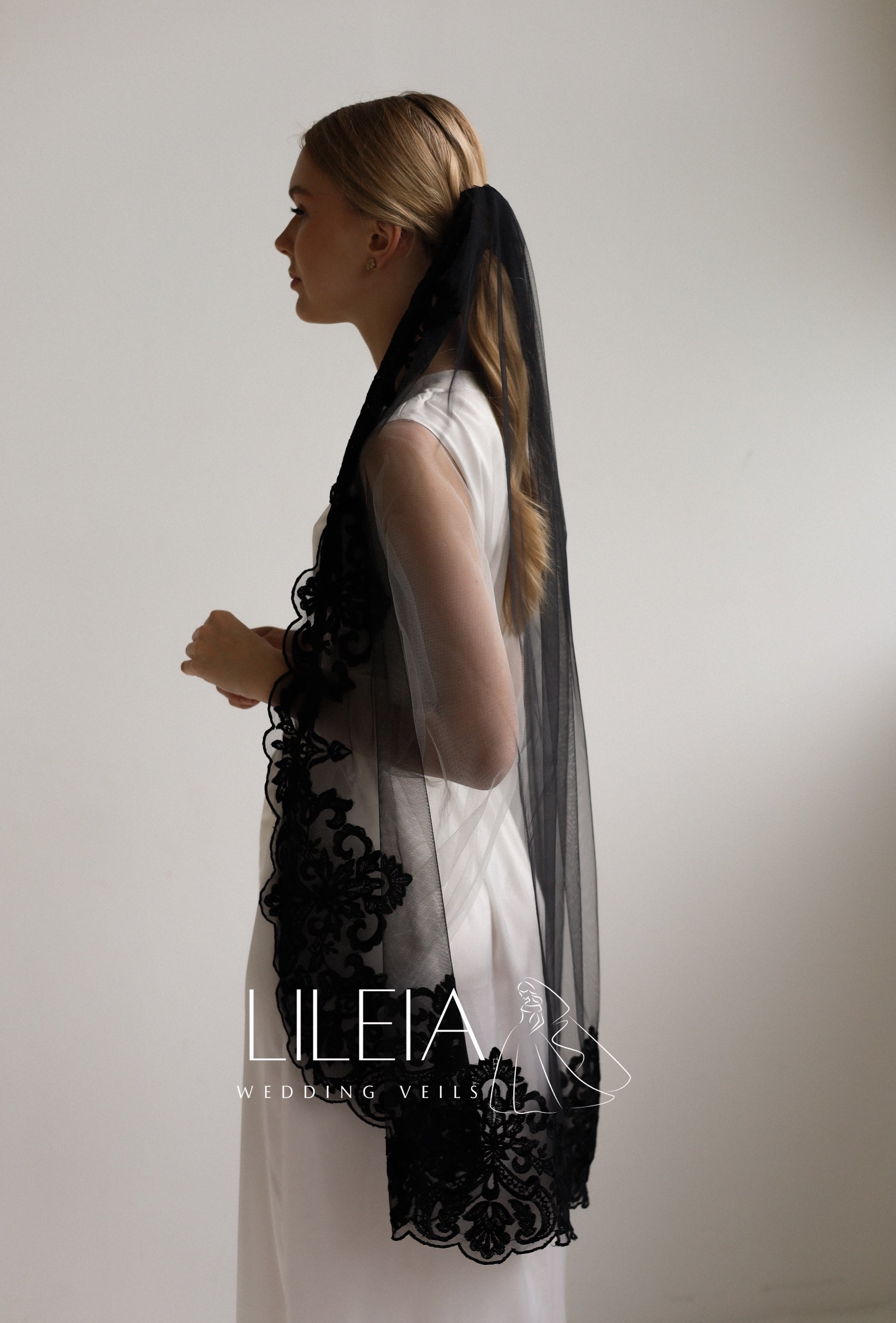 AMELIA WEDDING VEIL - MariaVeils