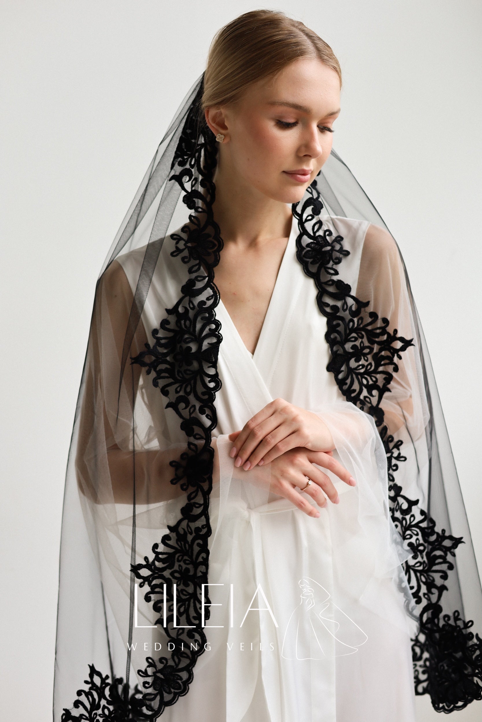 AMBER WEDDING VEIL - MariaVeils