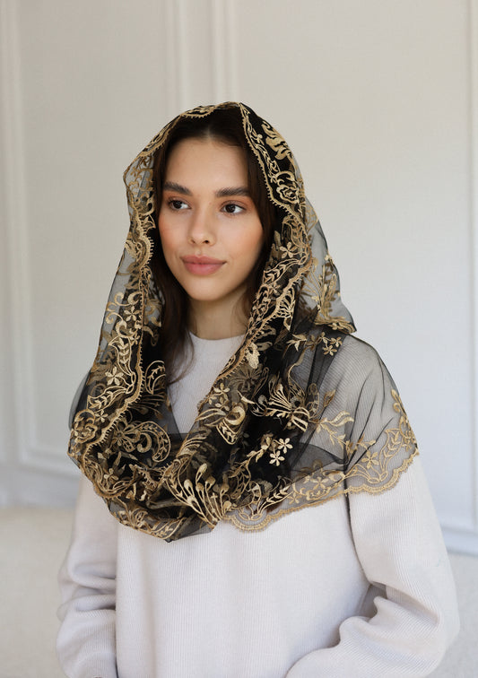 NEW GOLD MANTILLA