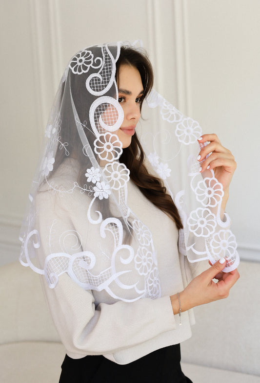 LONG FLORAL VEIL