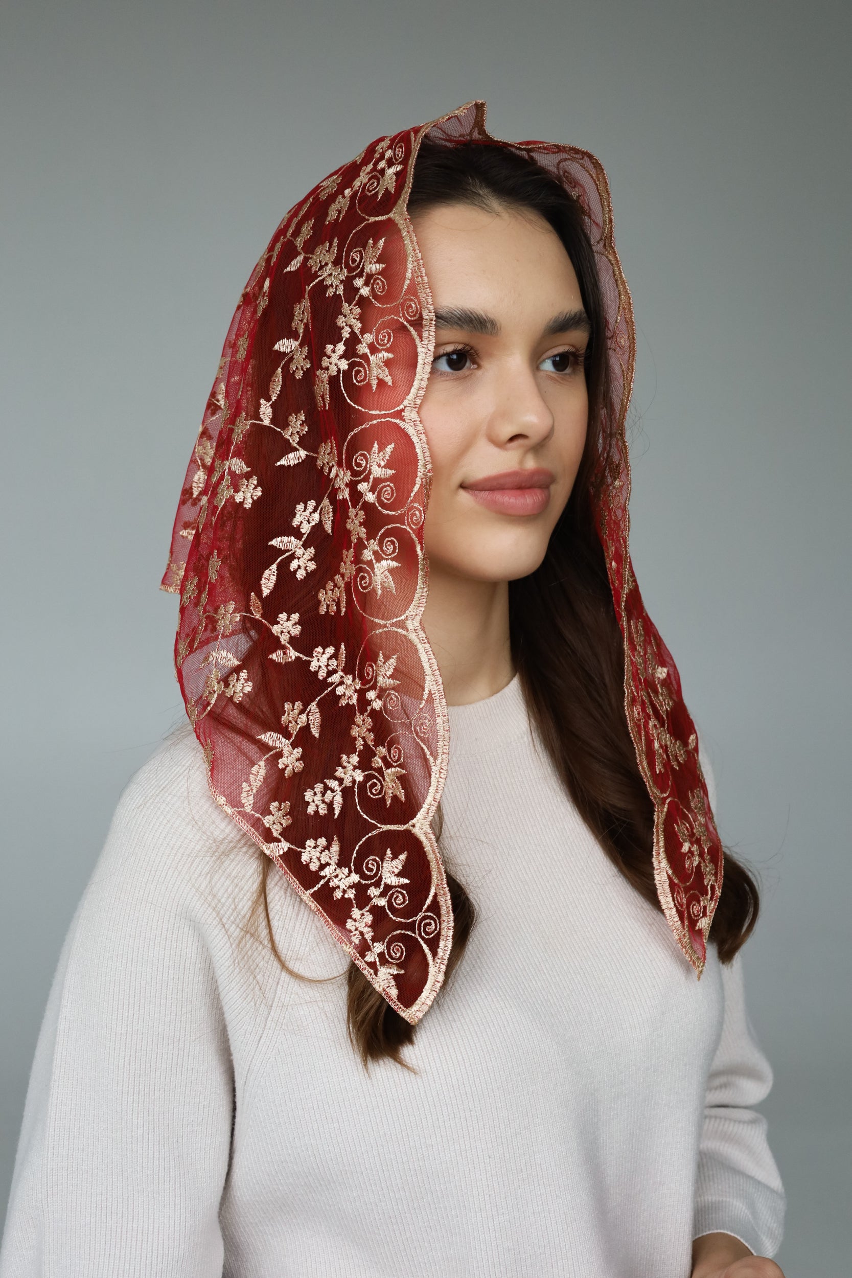 RED & GOLD TRIANGLE VEIL - MariaVeils