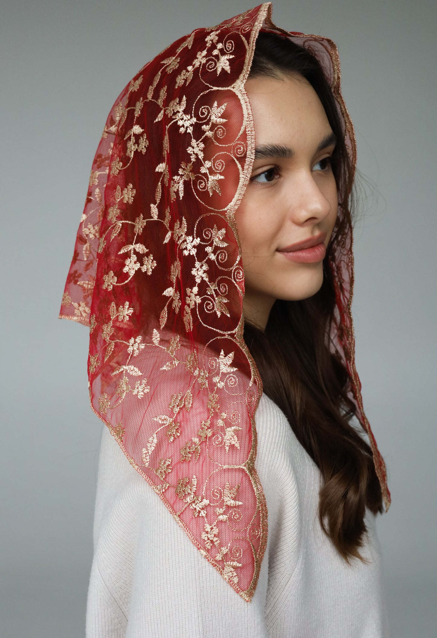 RED & GOLD TRIANGLE VEIL - MariaVeils