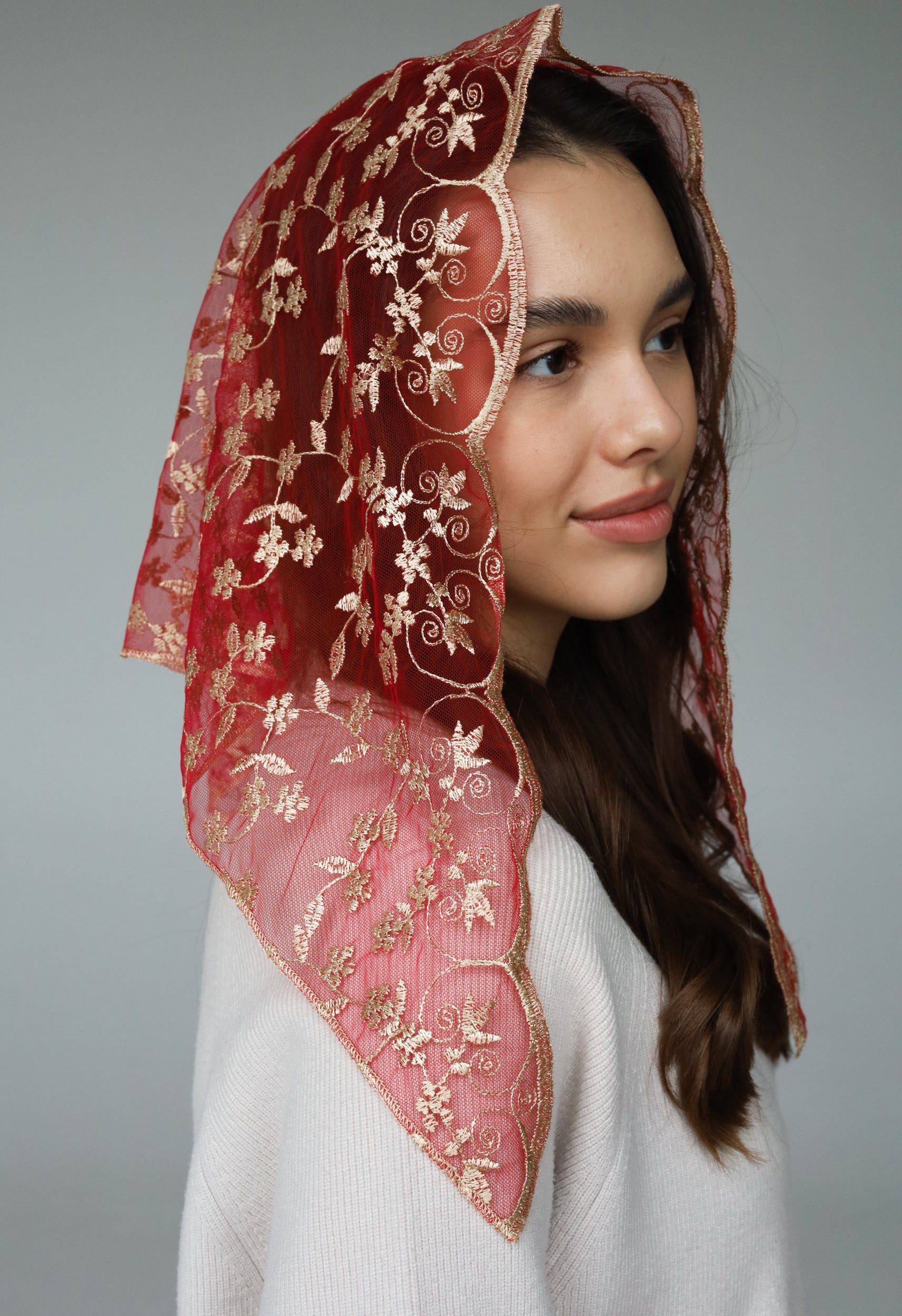 RED & GOLD TRIANGLE VEIL - MariaVeils