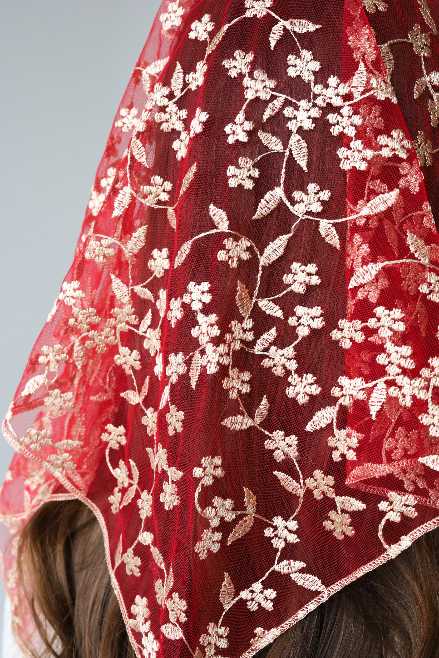 RED & GOLD TRIANGLE VEIL - MariaVeils