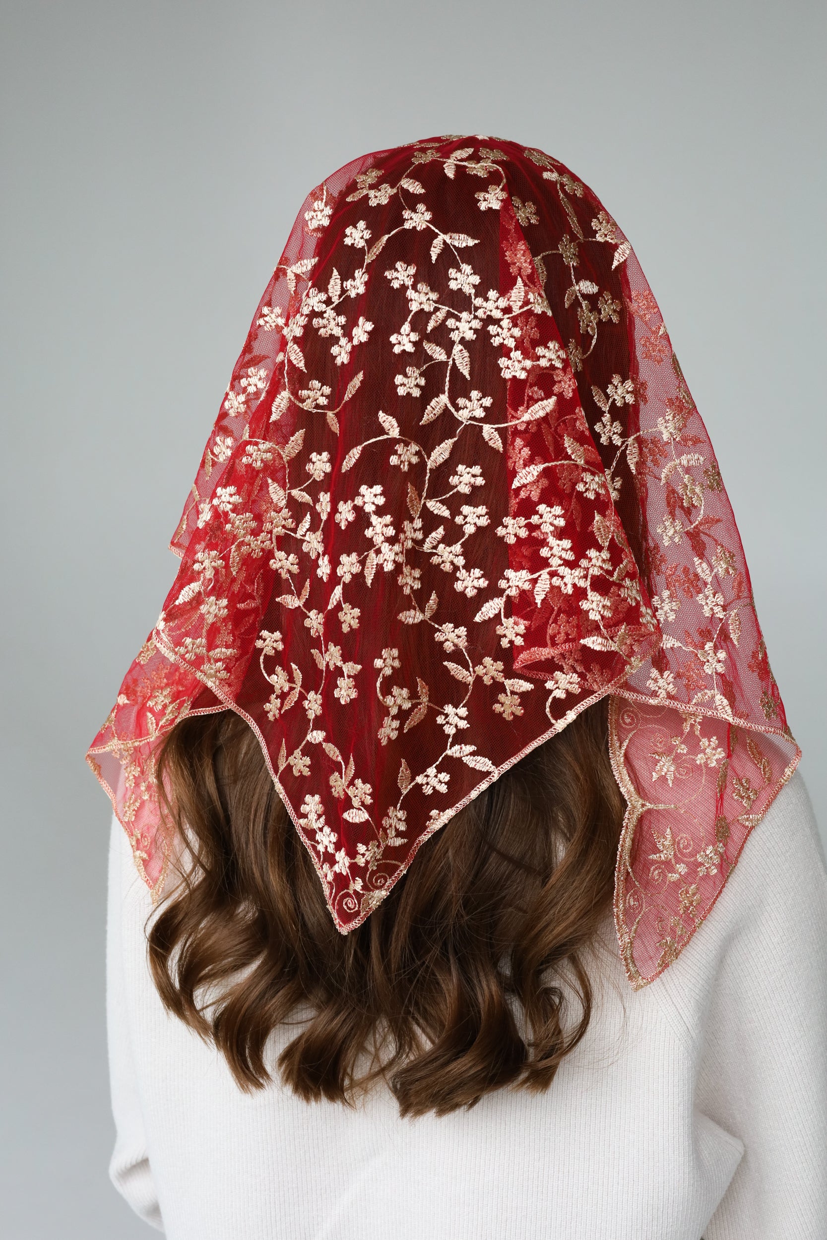 RED & GOLD TRIANGLE VEIL - MariaVeils
