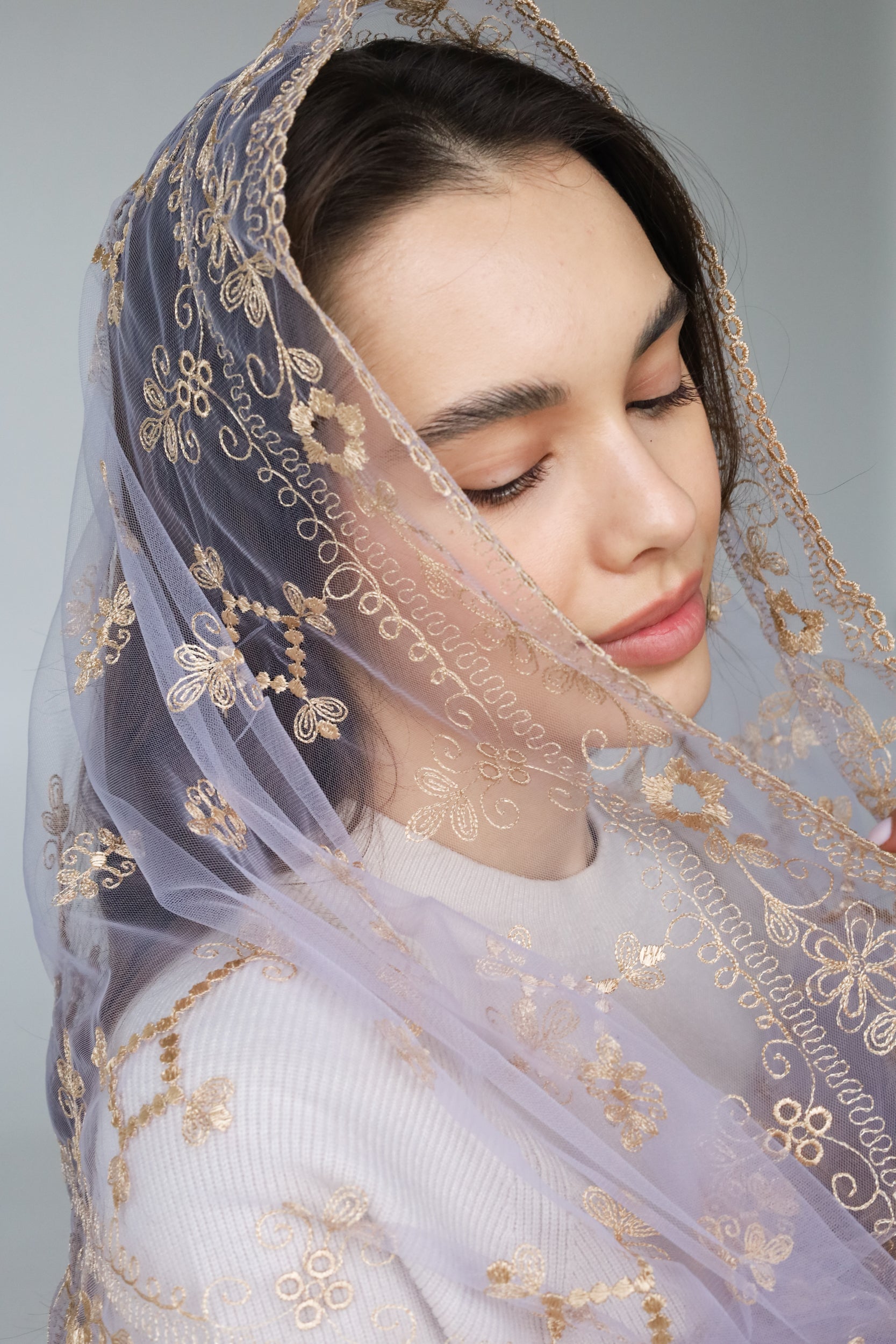 Gold Chapel Veil - MariaVeils