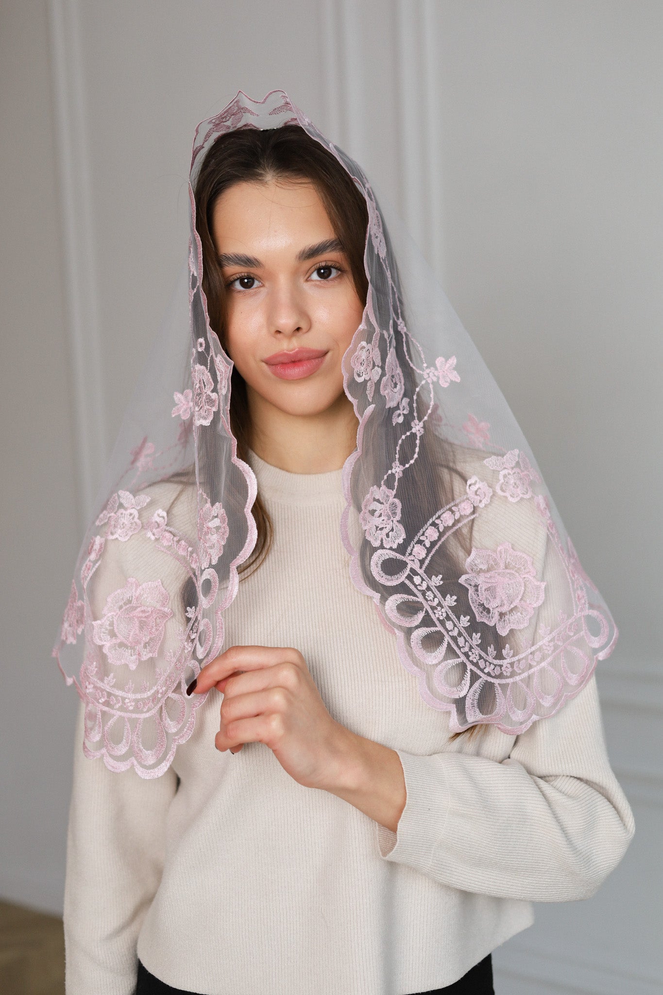 SHORT PINK VEIL - MariaVeils