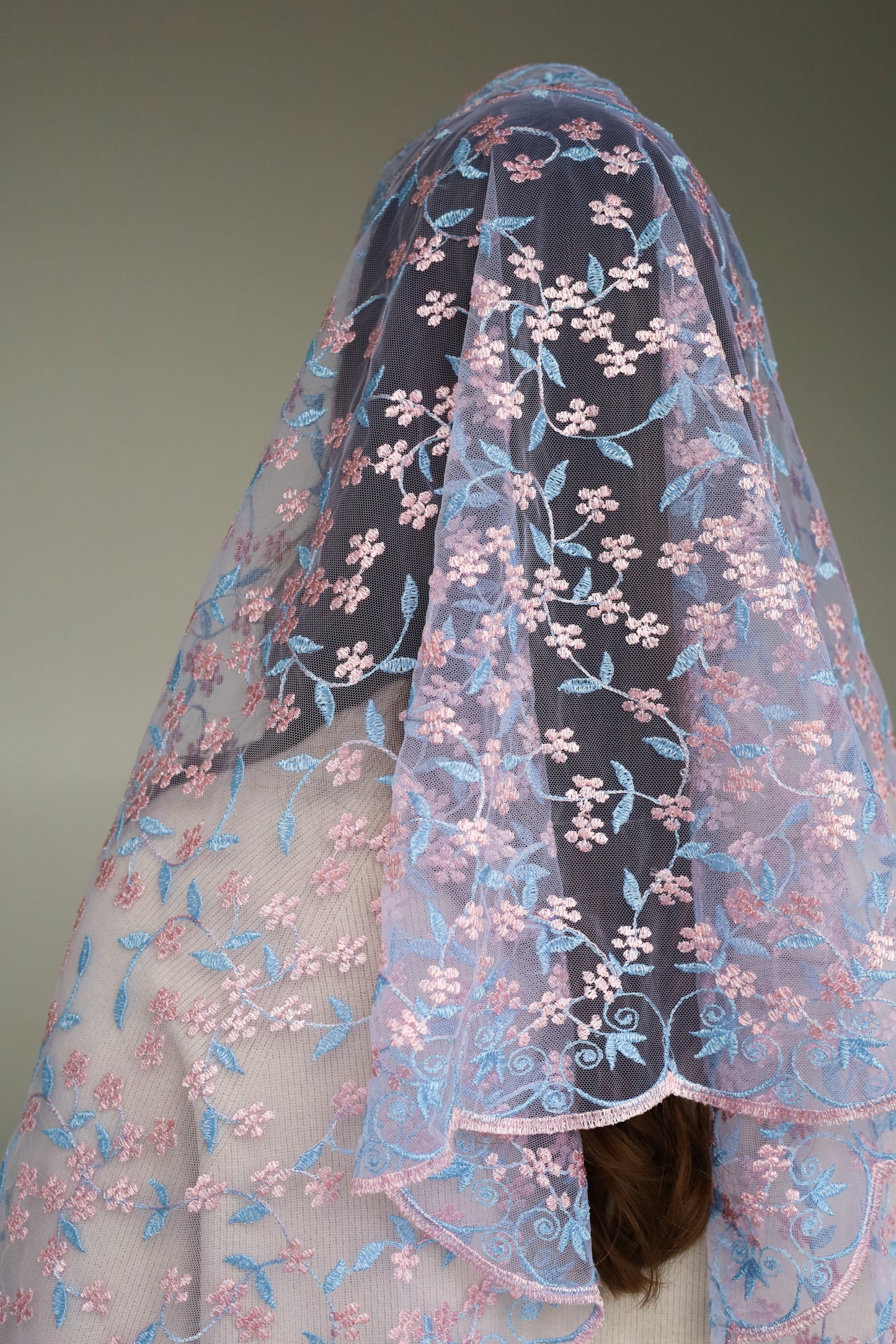 EXTRA LONG PINK & BLUE VEIL