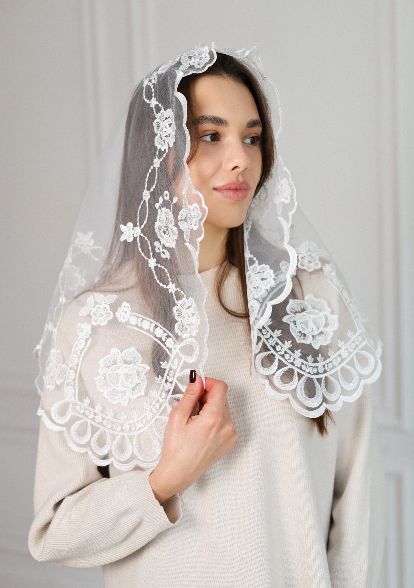 SHORT IVORY VEIL - MariaVeils