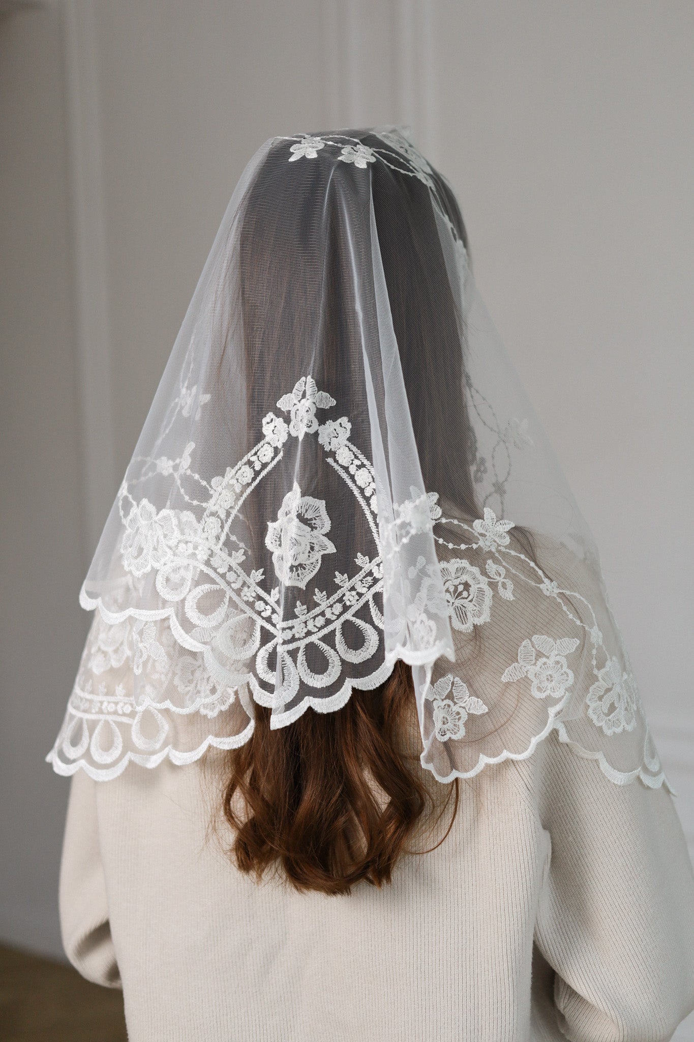 SHORT IVORY VEIL - MariaVeils