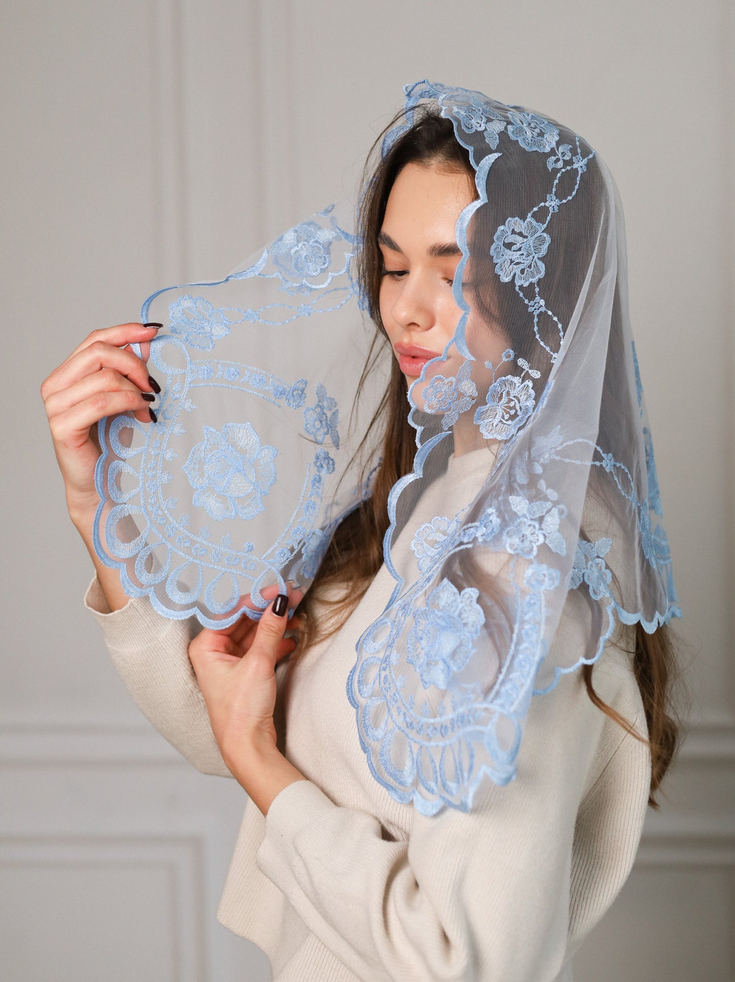 SHORT SKY BLUE VEIL - MariaVeils