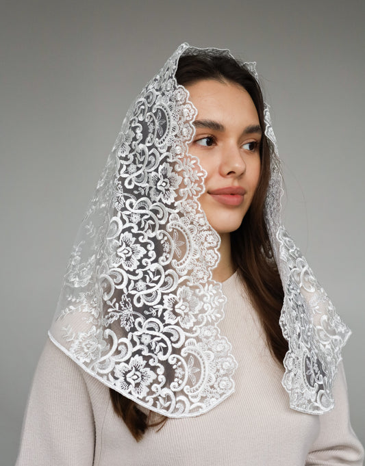 TRIANGLE IVORY VEIL - MariaVeils