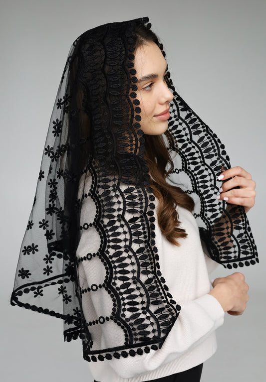 LONG BLACK MANTILLA - MariaVeils