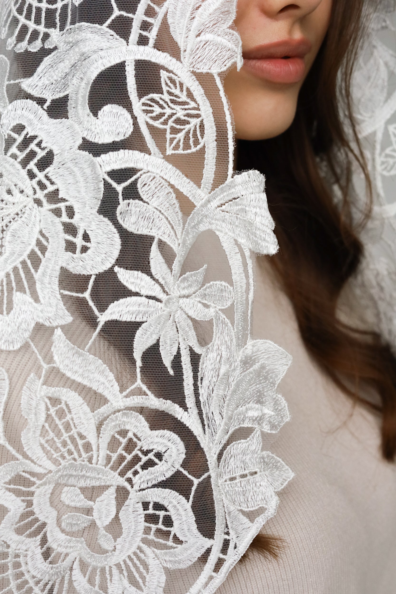 FLORAL IVORY VEIL - MariaVeils