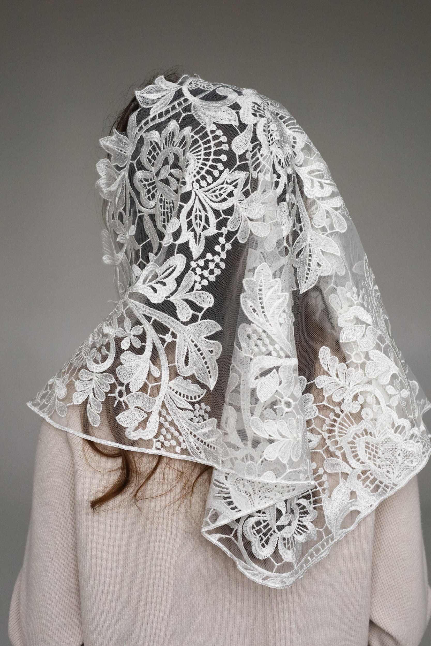 FLORAL IVORY VEIL - MariaVeils