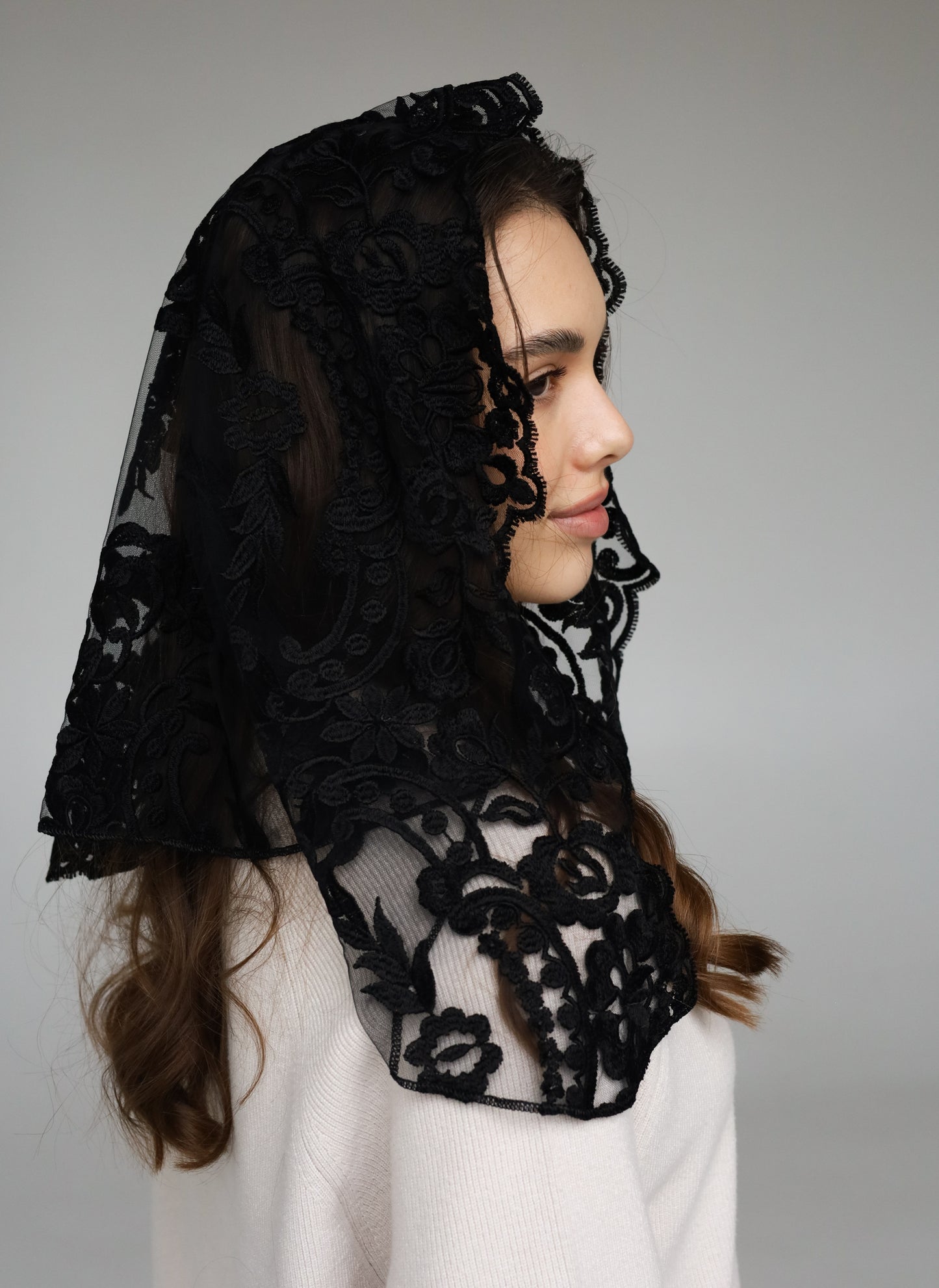 BLACK SHORT VEIL