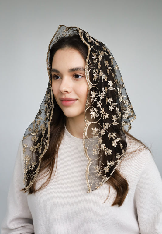GOLD TRIANGLE VEIL - MariaVeils