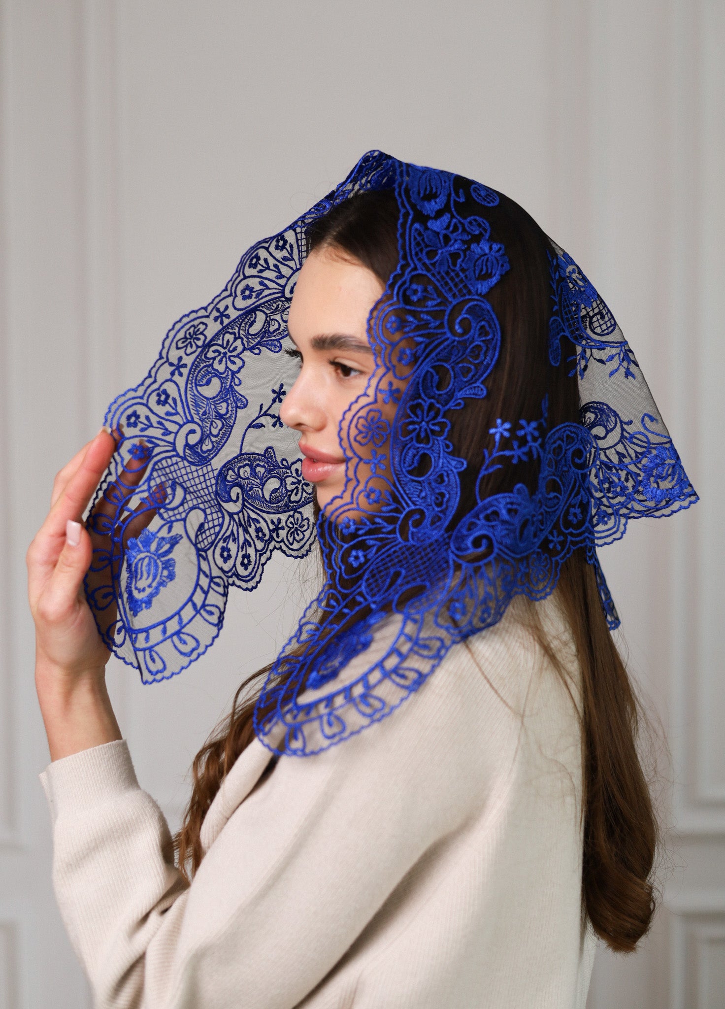 SHORT TRIANGLE VEIL – MariaVeils