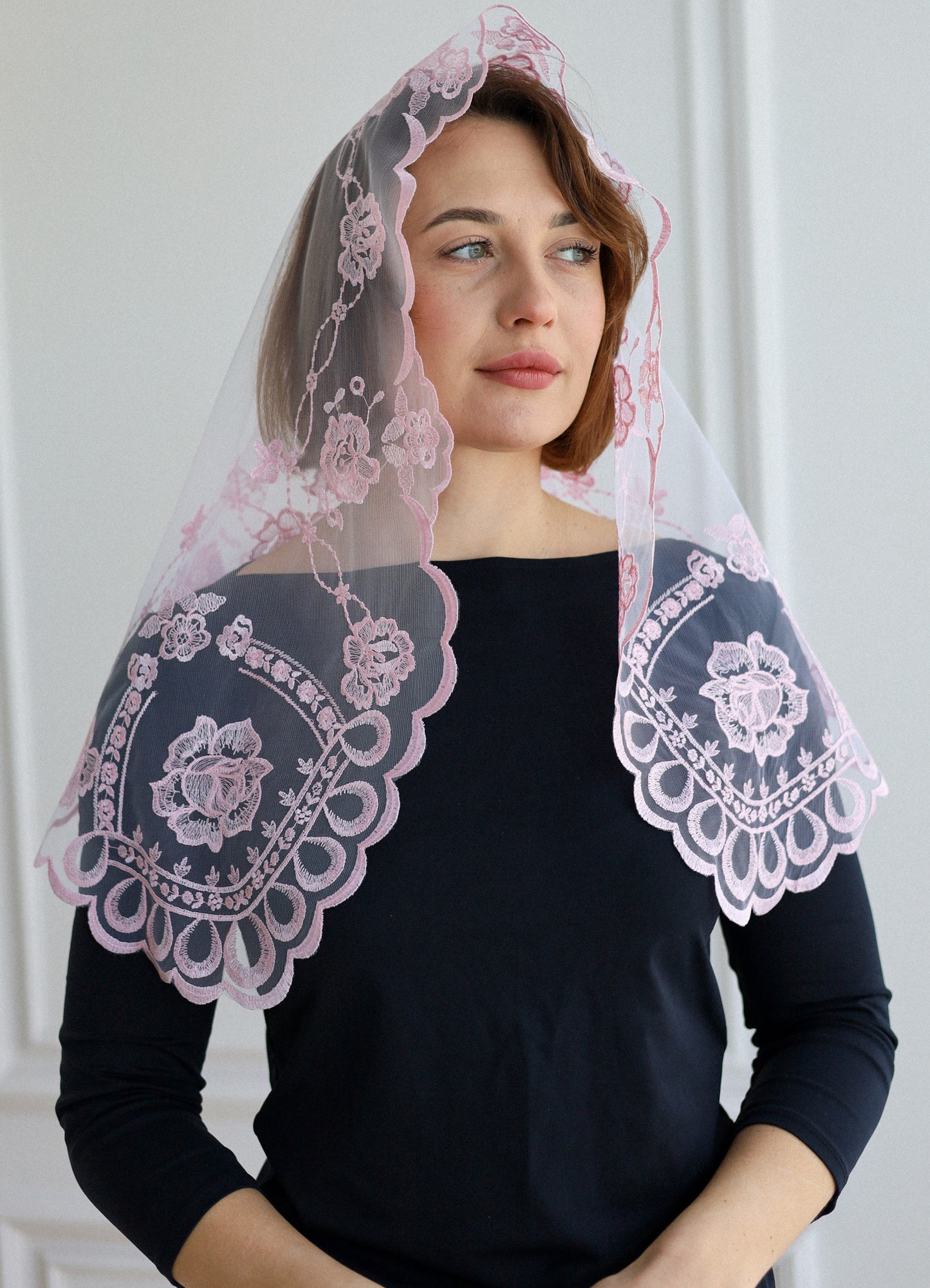 SHORT PINK VEIL - MariaVeils