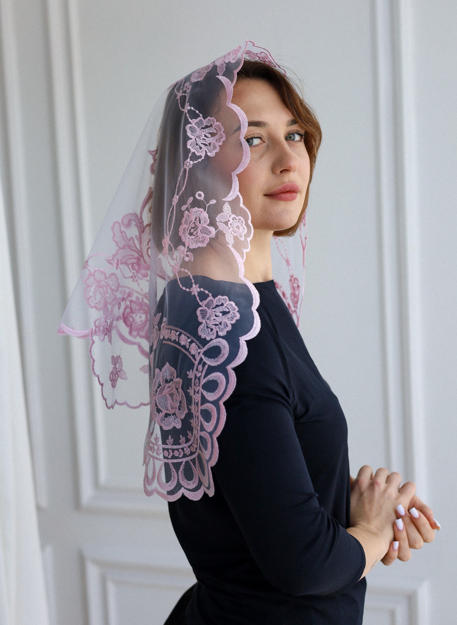 SHORT PINK VEIL - MariaVeils