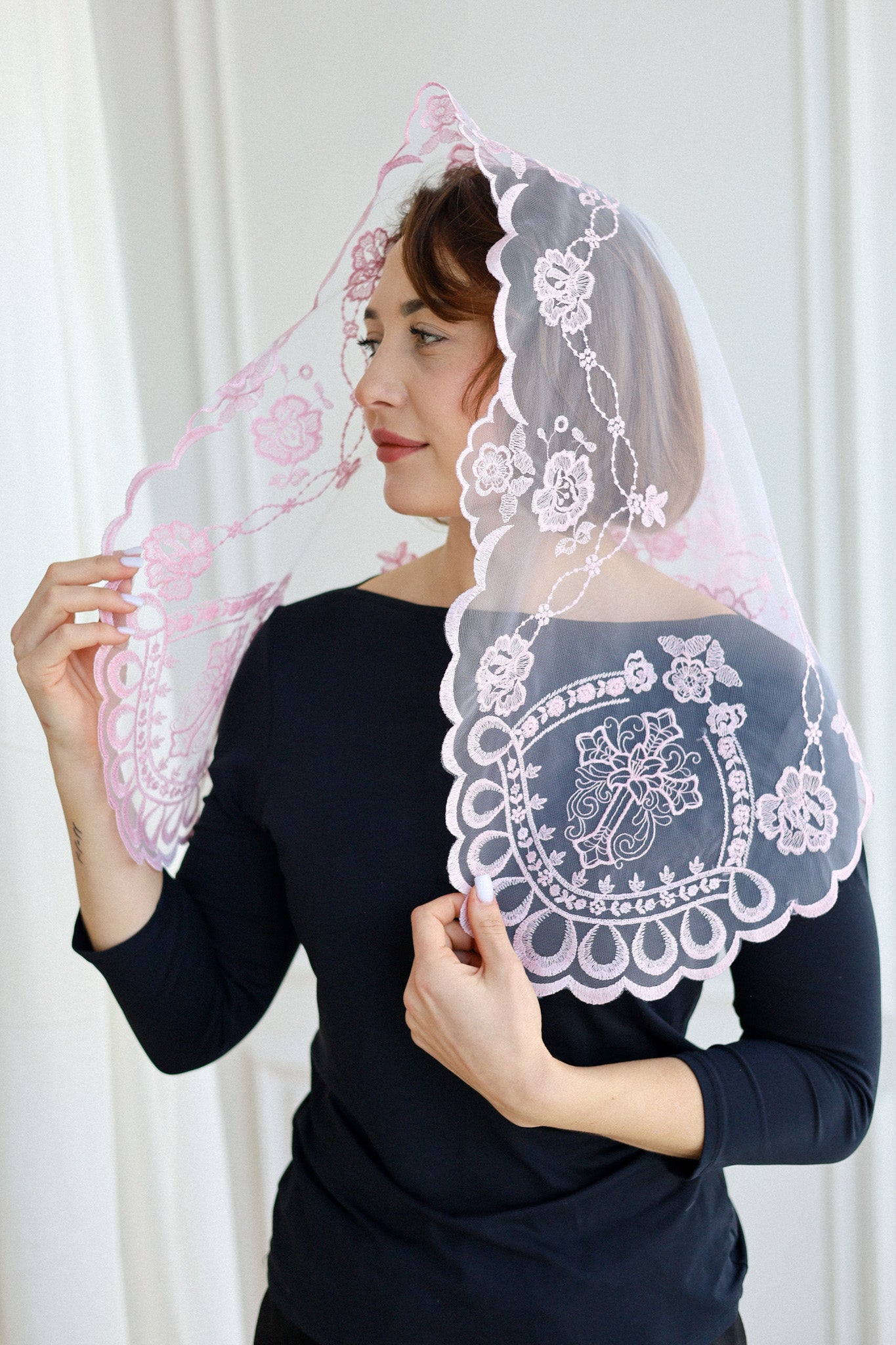 SHORT PINK VEIL - MariaVeils