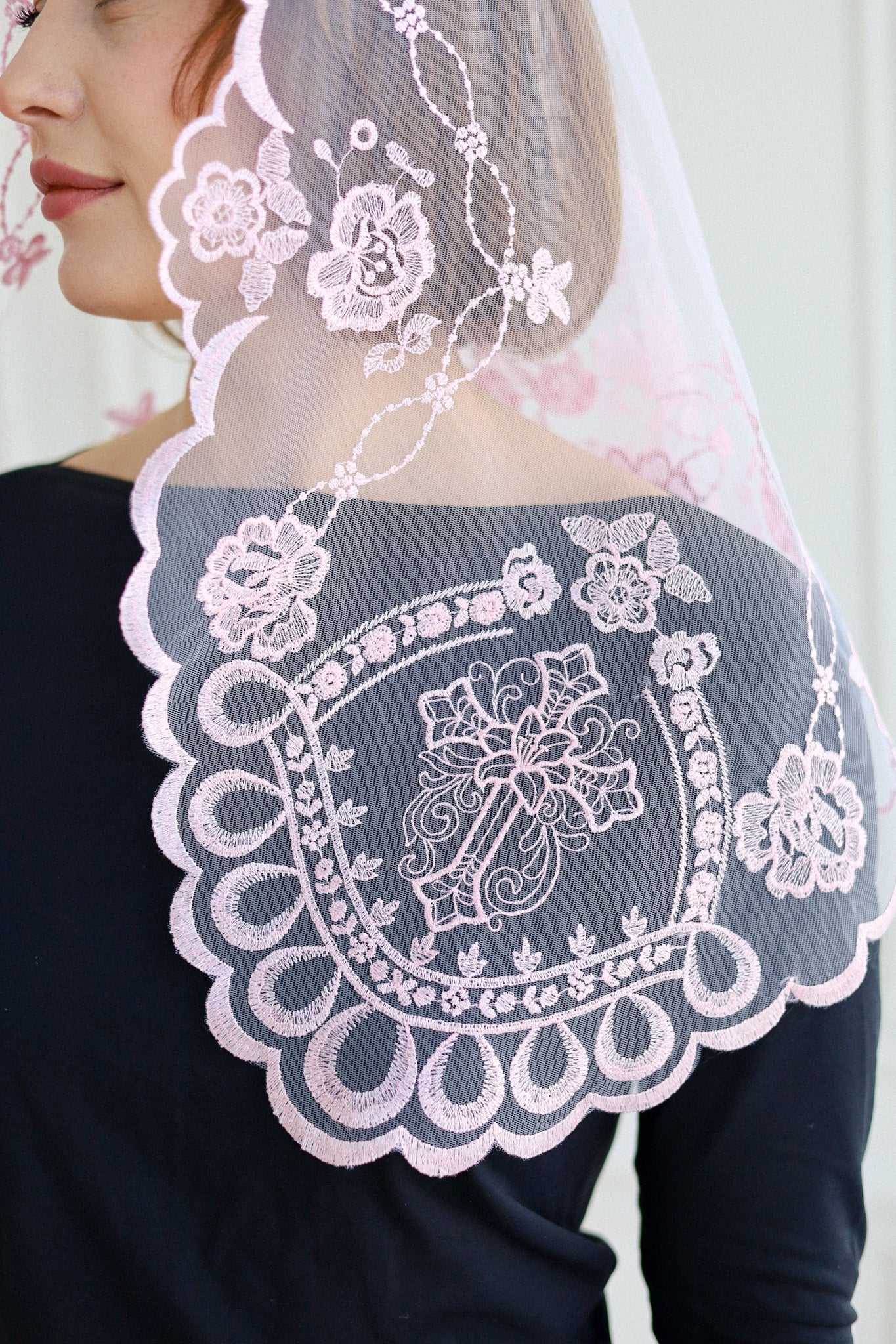 SHORT PINK VEIL - MariaVeils