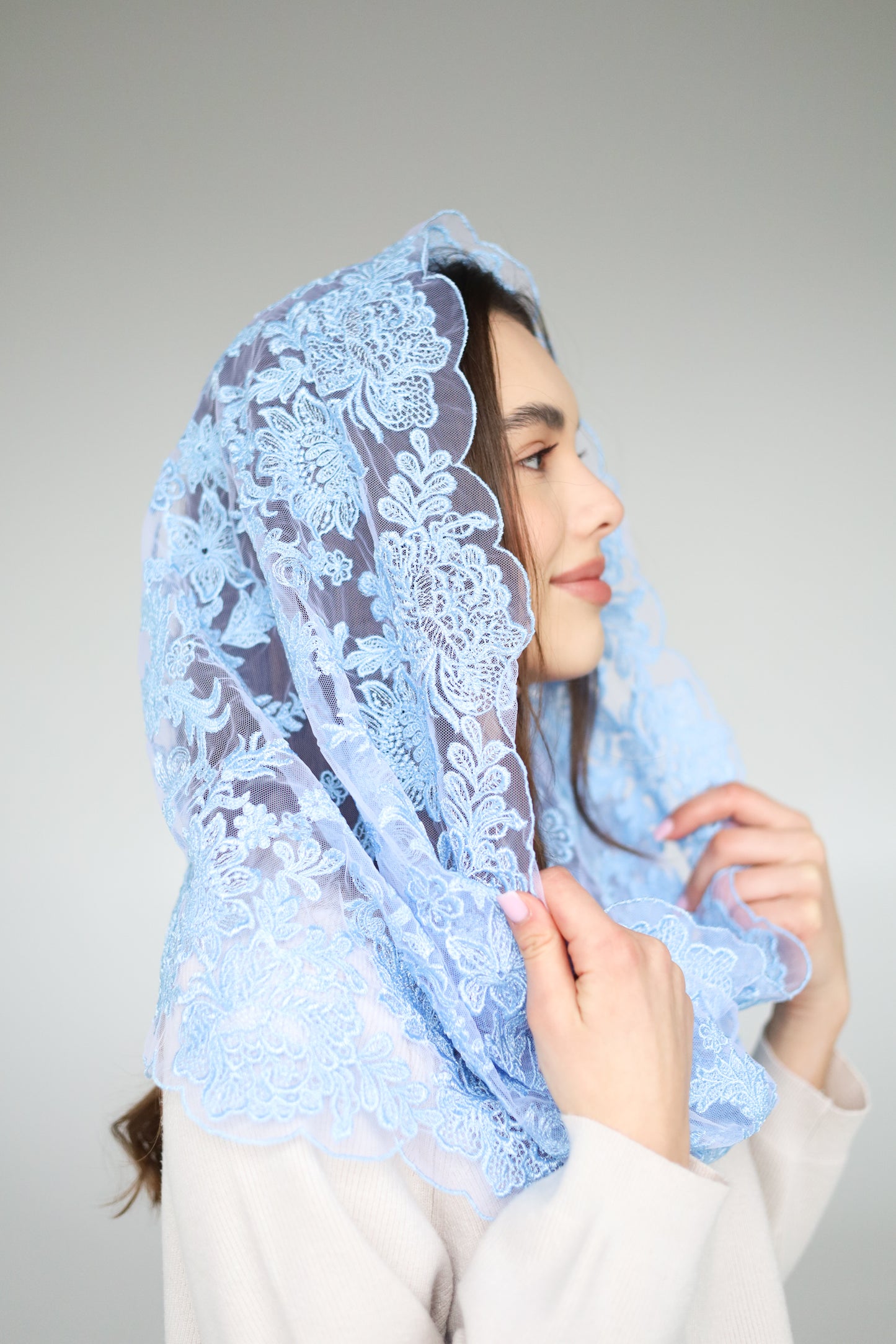 BLUE INFINITY MANTILLA - MariaVeils