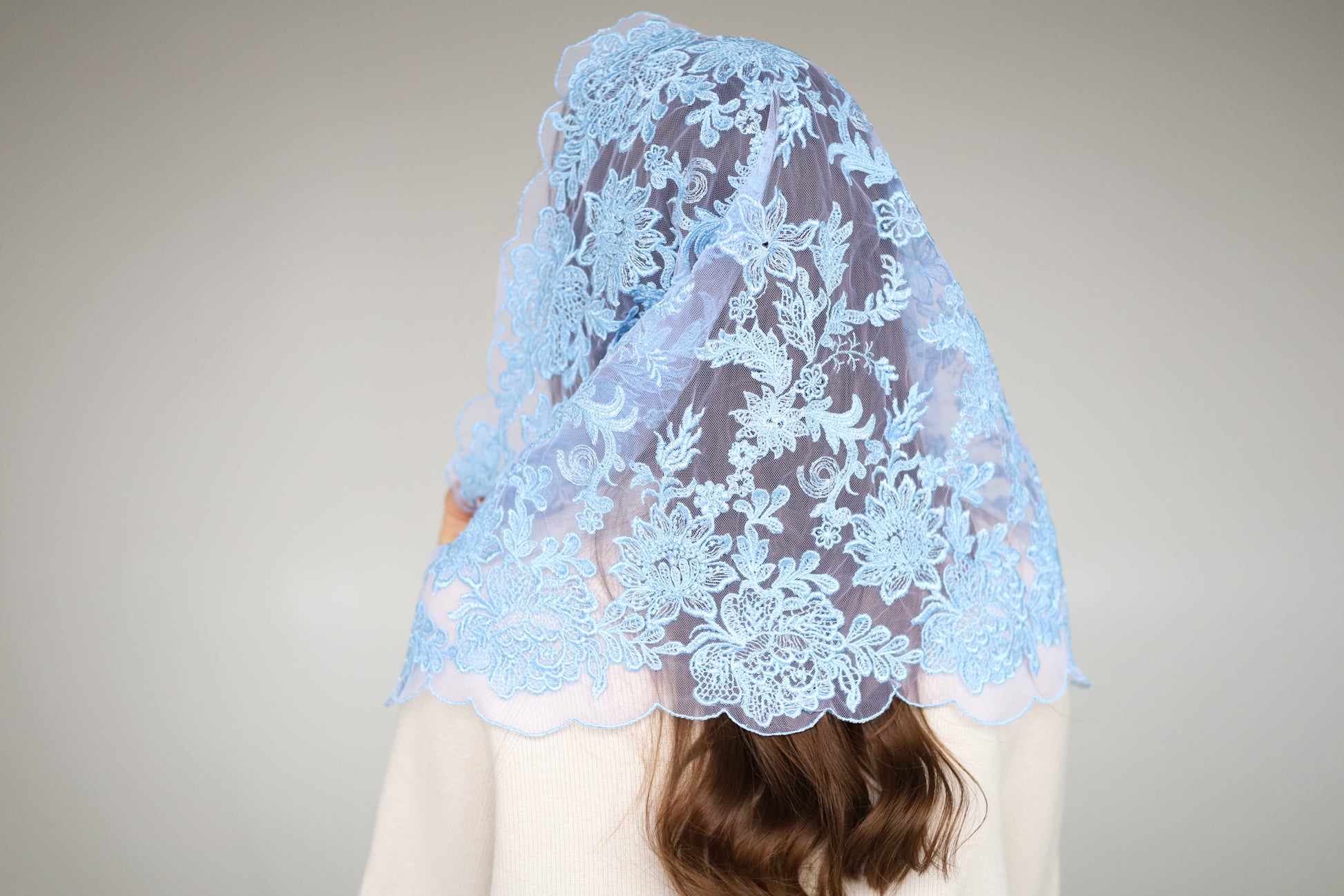 BLUE INFINITY MANTILLA - MariaVeils