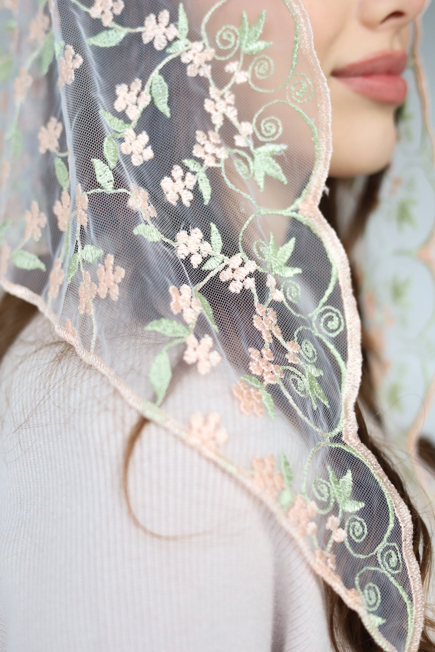 PEACH & PISTACHIO VEIL - MariaVeils