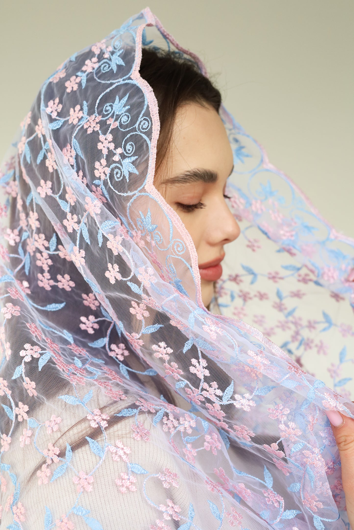 PINK & BLUE INFINITY VEIL - MariaVeils