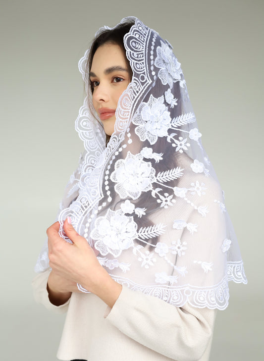 3D FLORAL MANTILLA - MariaVeils