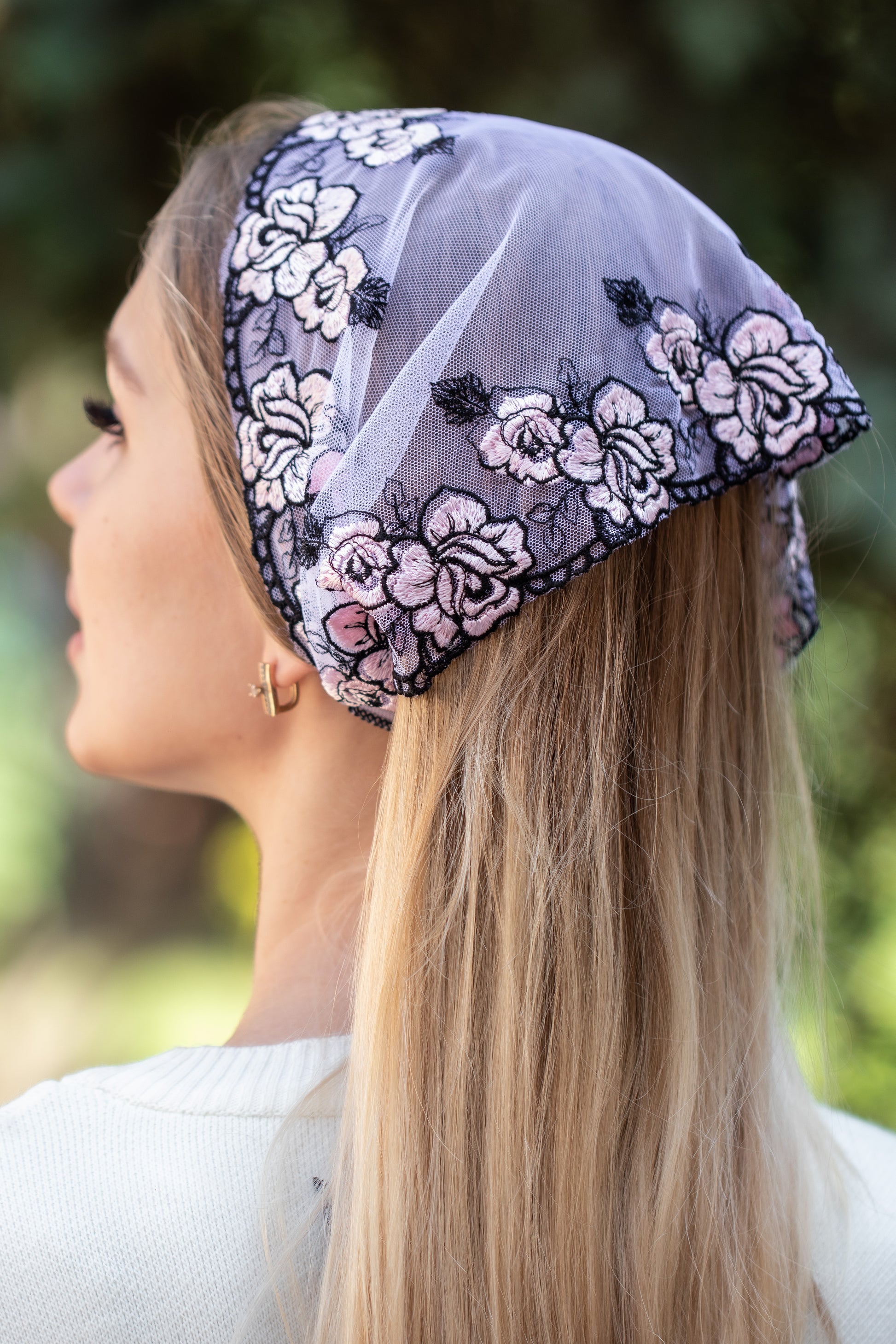 HEADBAND WITH PINK FLOWERS - MariaVeils
