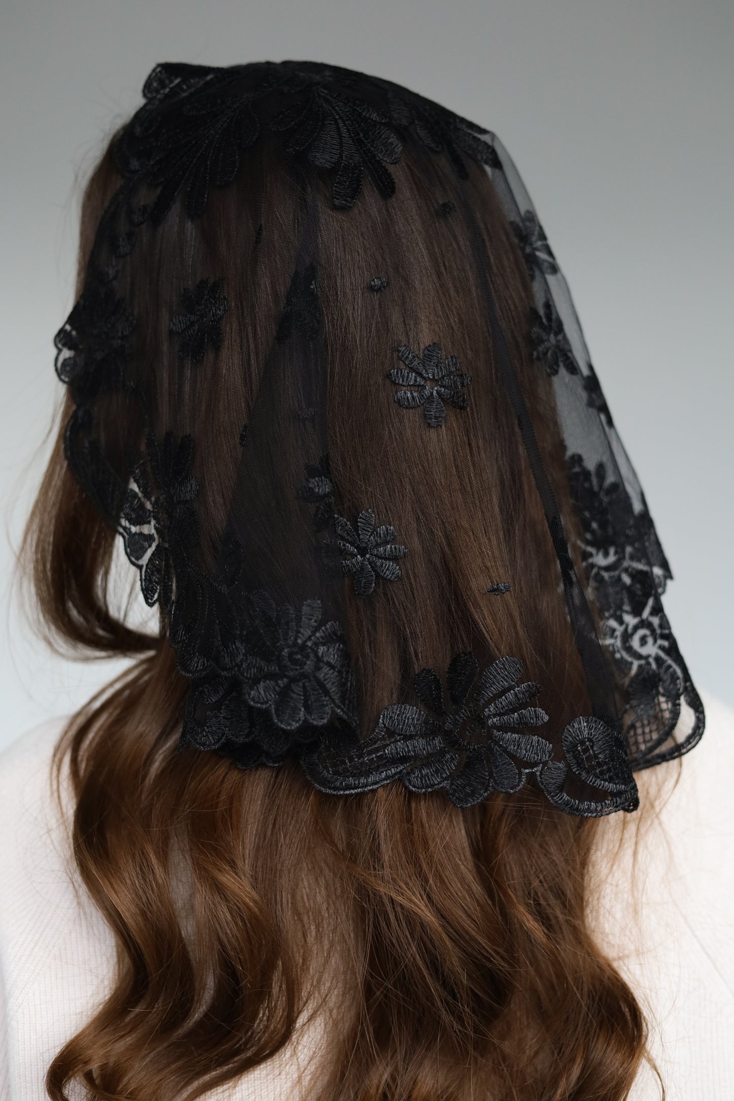 SHORT BLACK VEIL