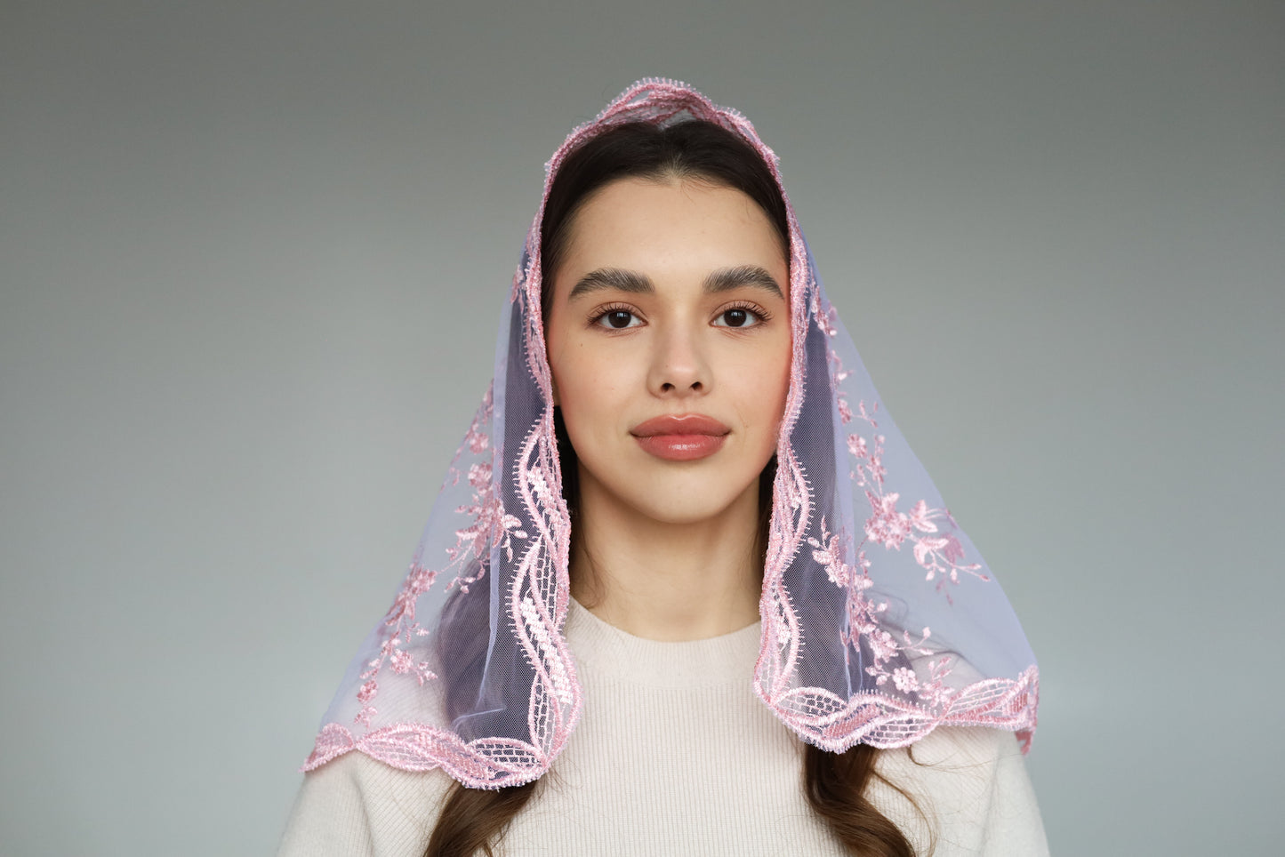 SHORT PINK MANTILLA - MariaVeils