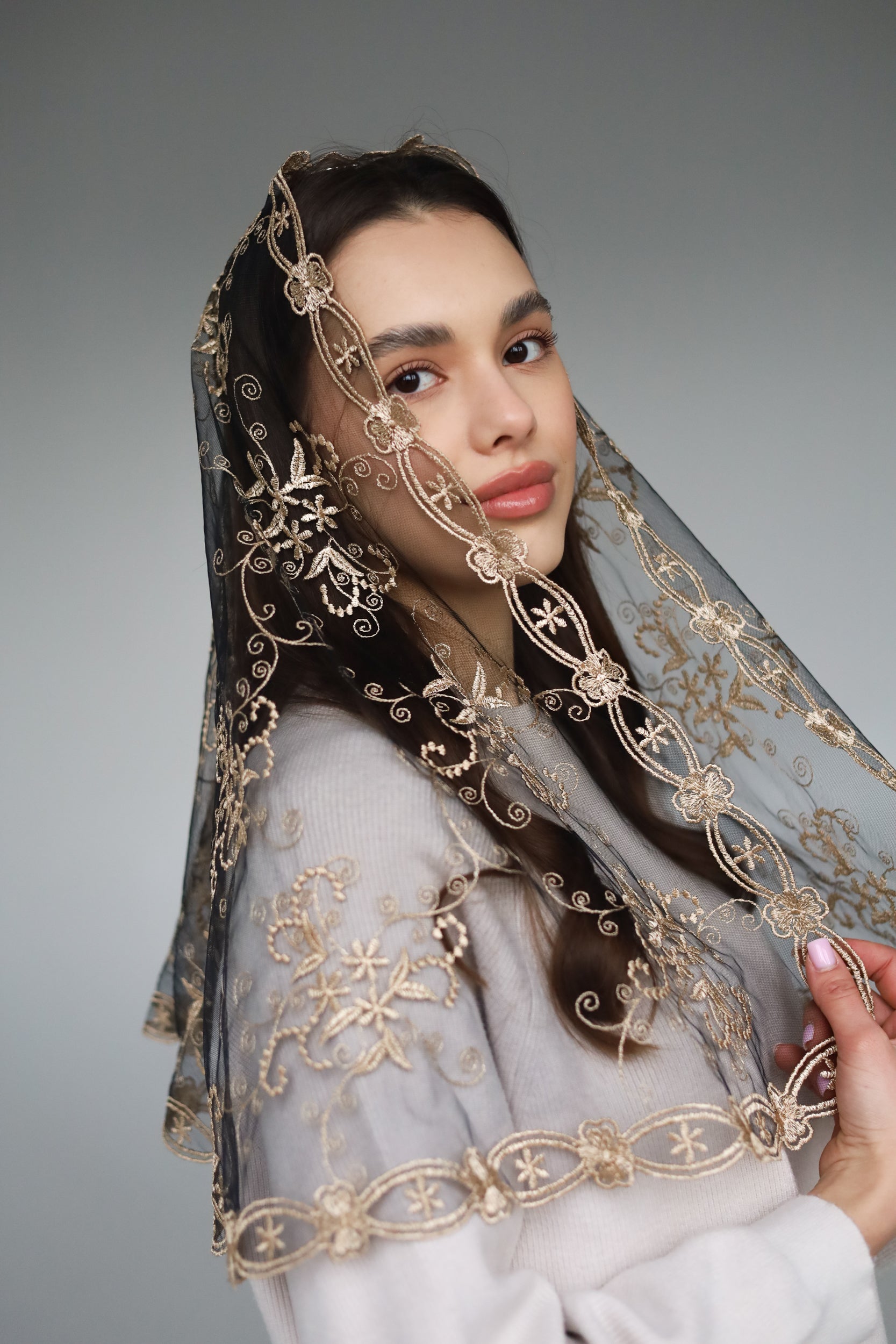 LONG GOLD VEIL - MariaVeils
