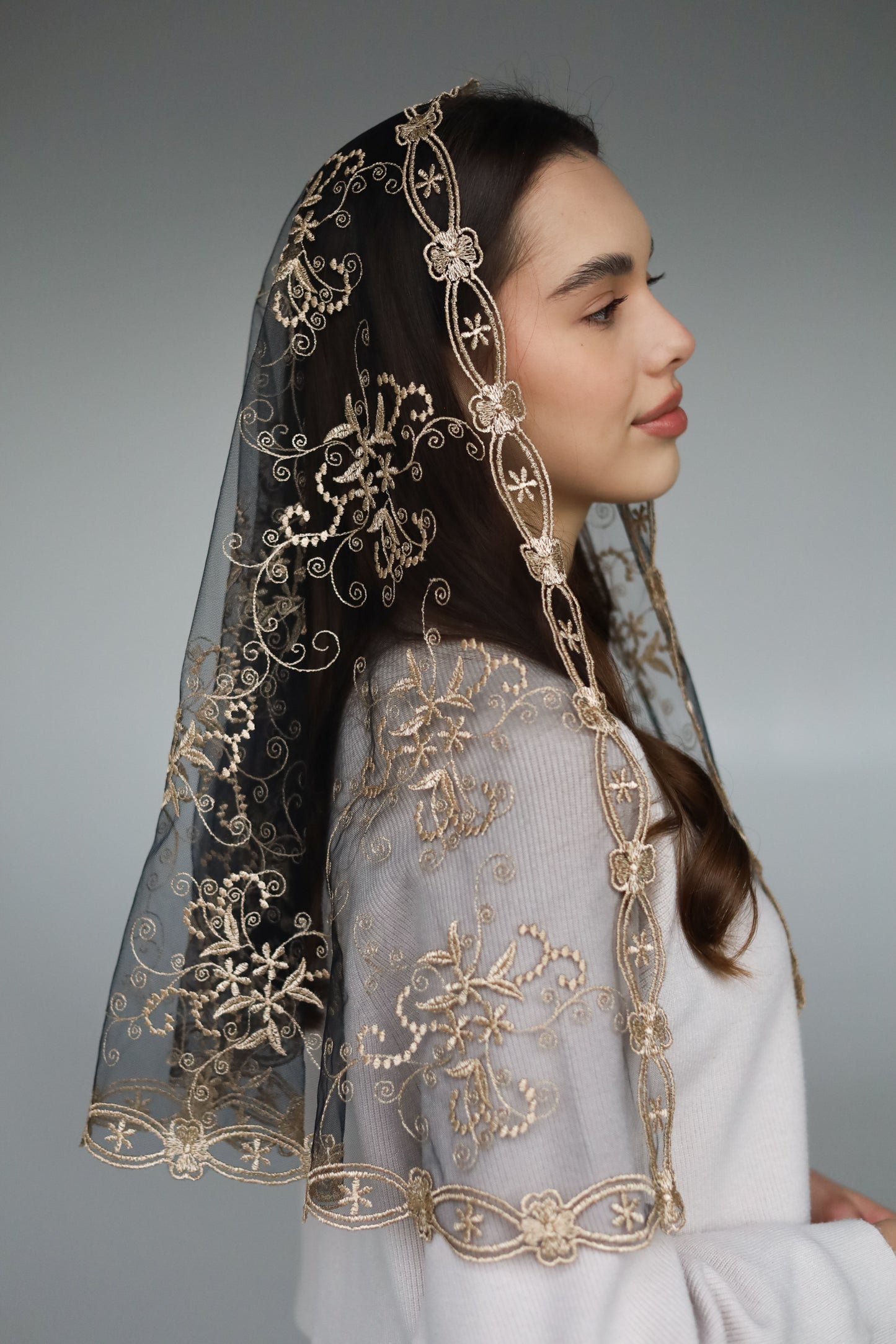LONG GOLD VEIL - MariaVeils