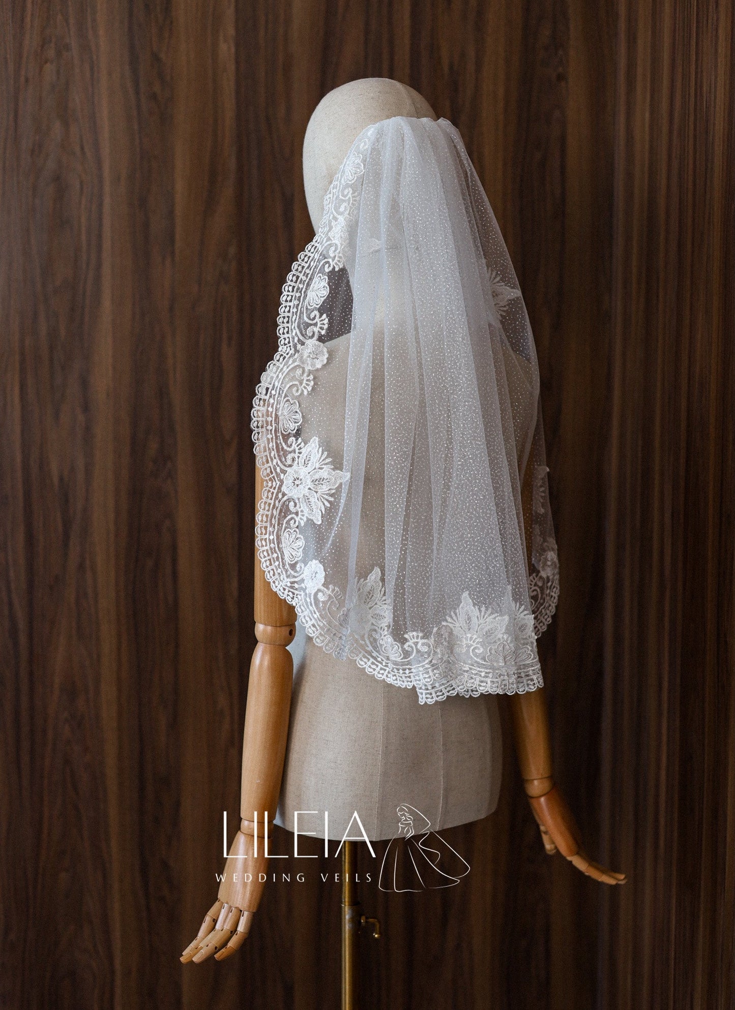 PEYTON WEDDING VEIL - MariaVeils