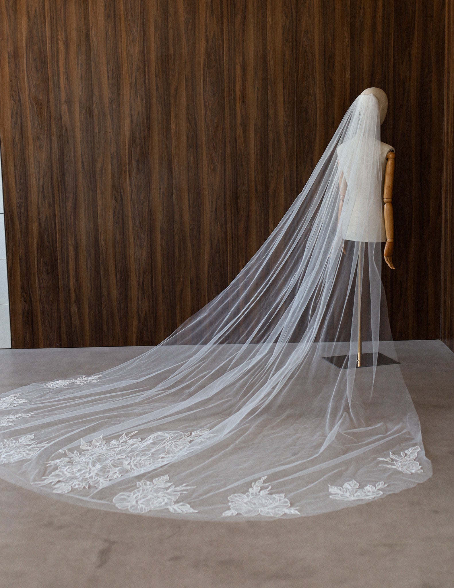 CALLIE WEDDING VEIL - MariaVeils