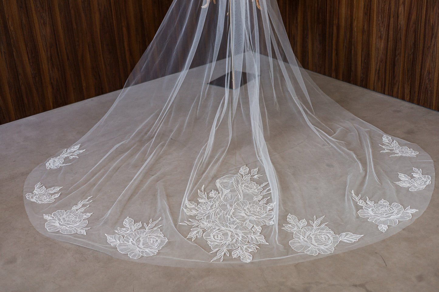 CALLIE WEDDING VEIL - MariaVeils