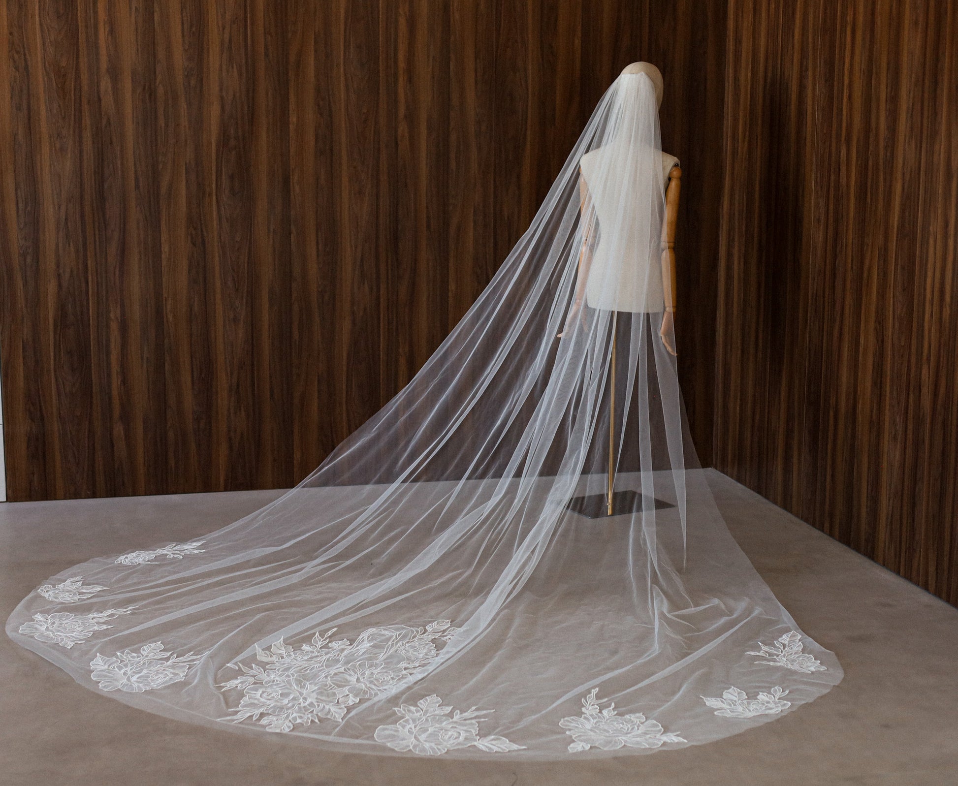 CALLIE WEDDING VEIL - MariaVeils