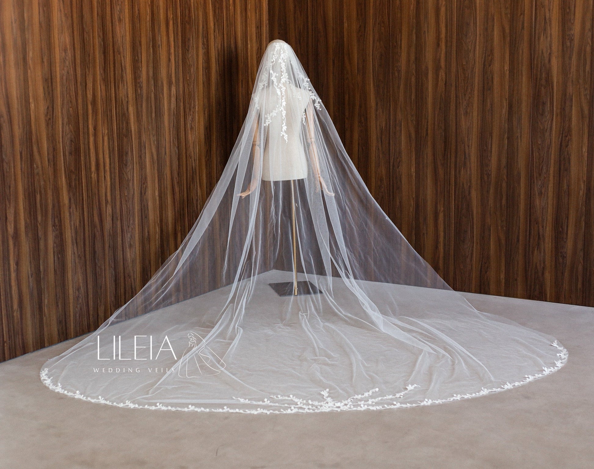 CLARA WEDDING VEIL - MariaVeils