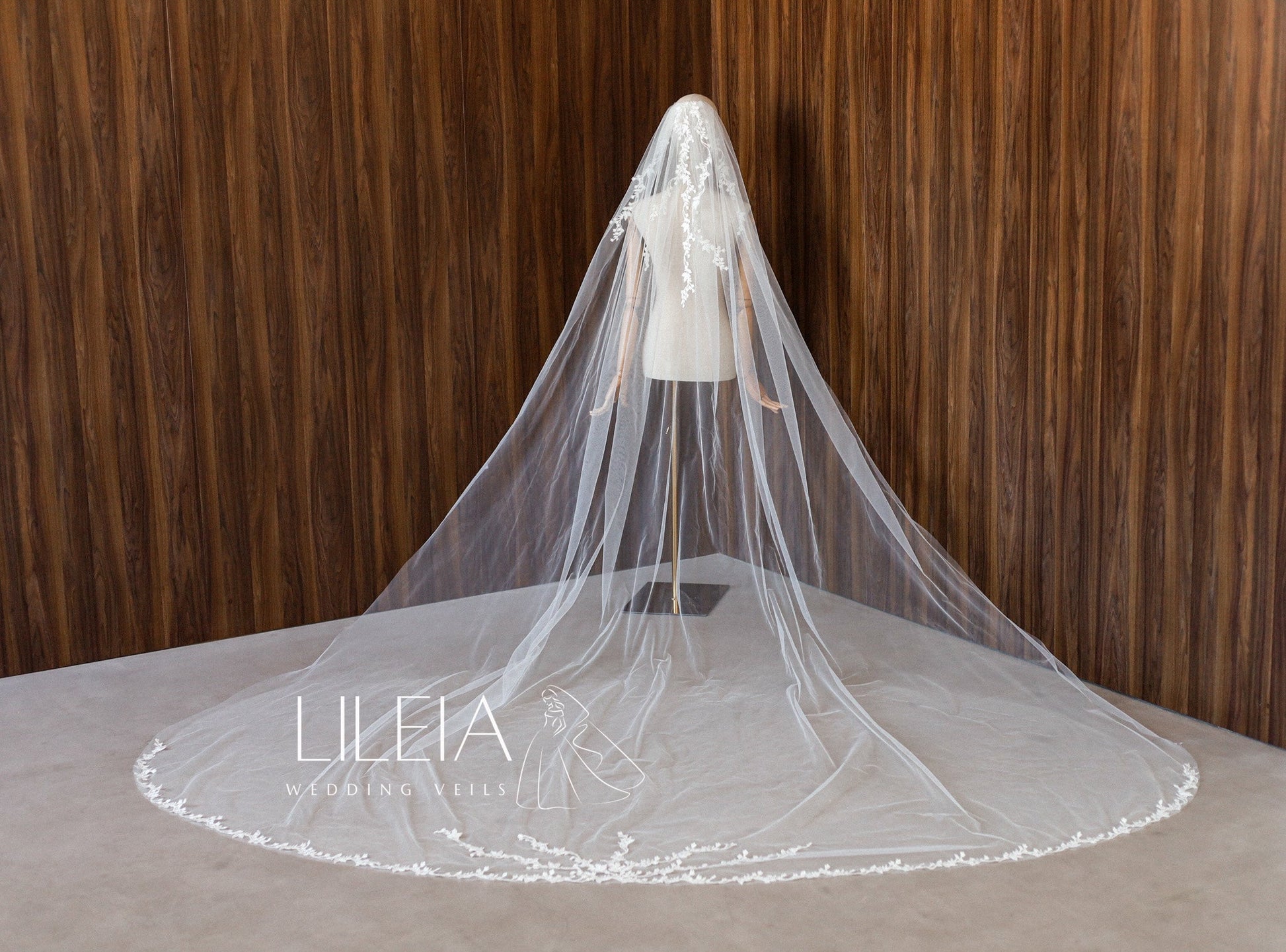 CLARA WEDDING VEIL - MariaVeils