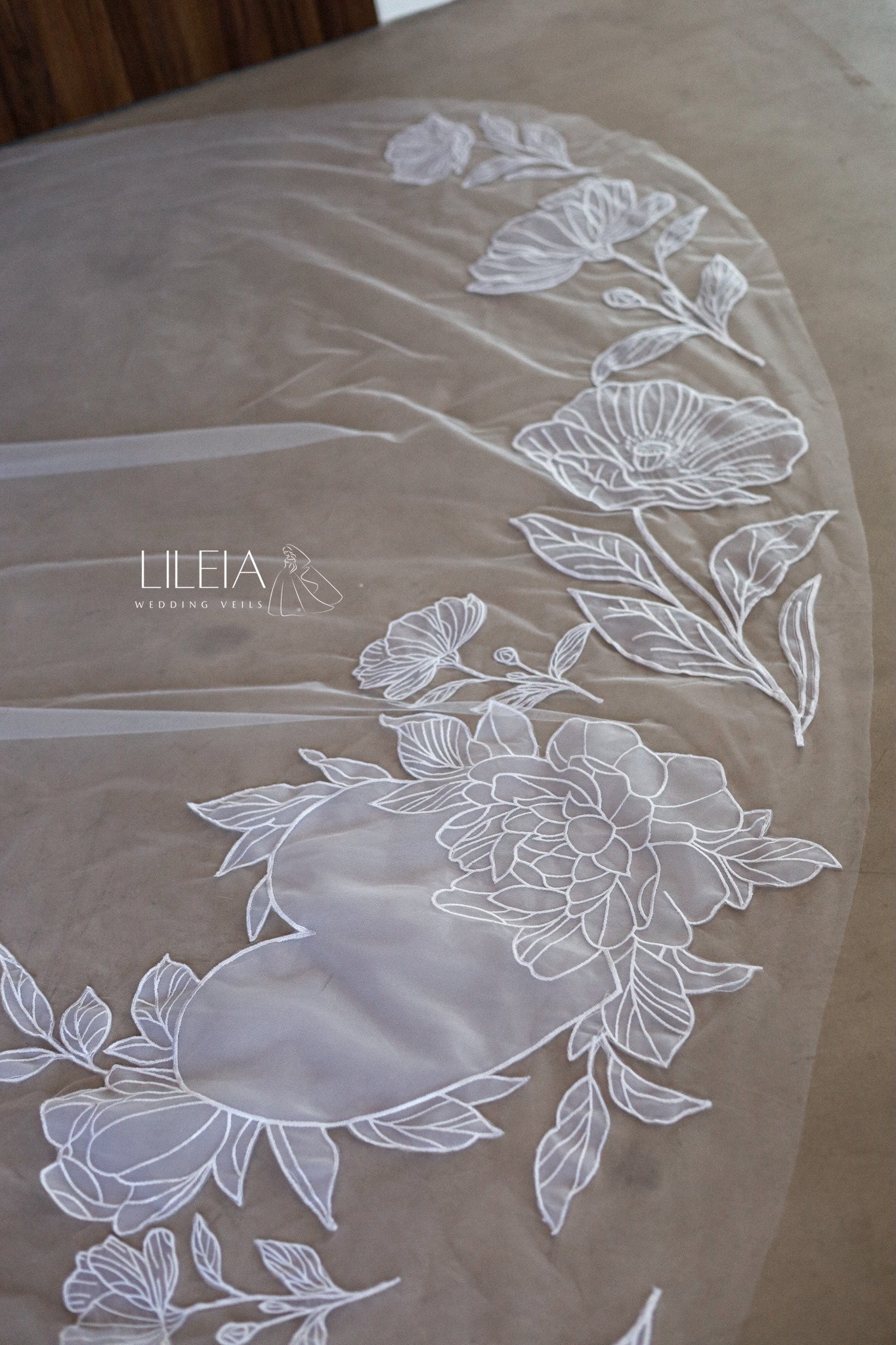 DAPHNE WEDDING VEIL - MariaVeils