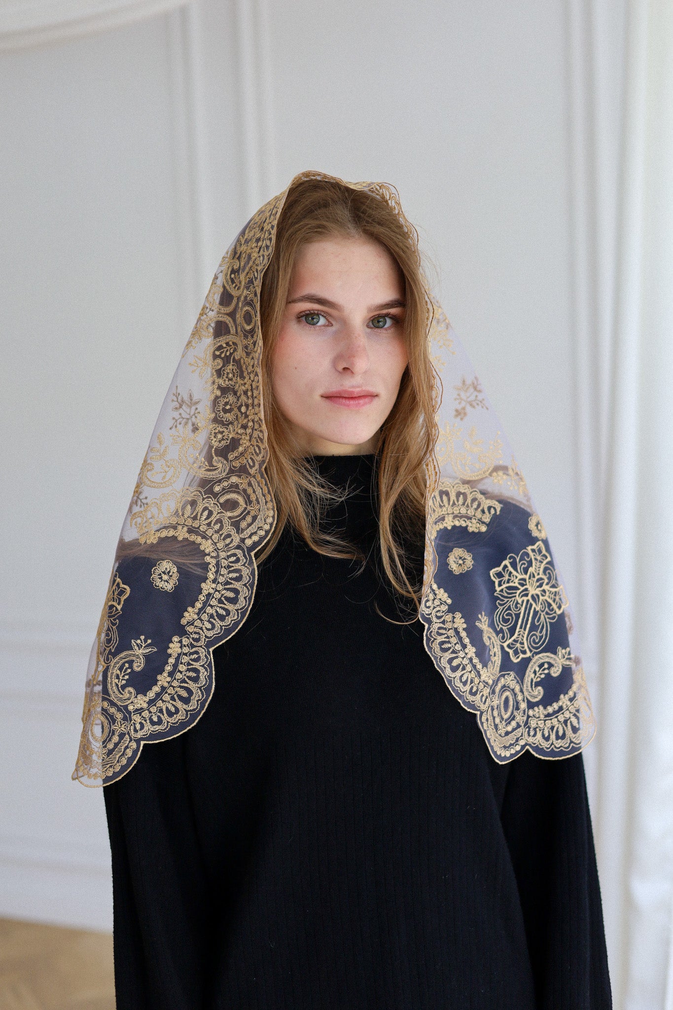 GOLD & PURPLE VEIL